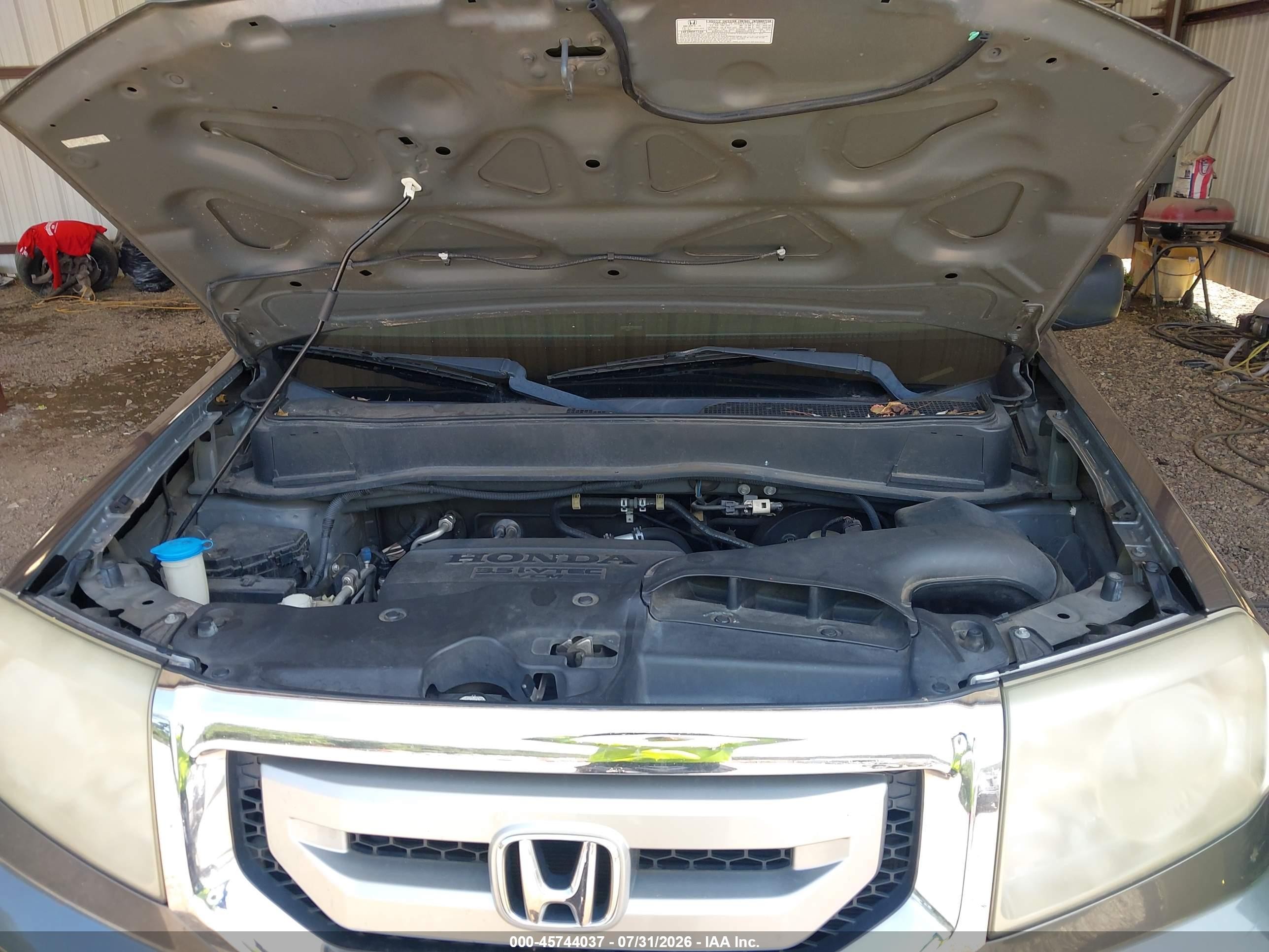 2011 Honda Pilot Lx Gray vin: 5FNYF3H20BB010430