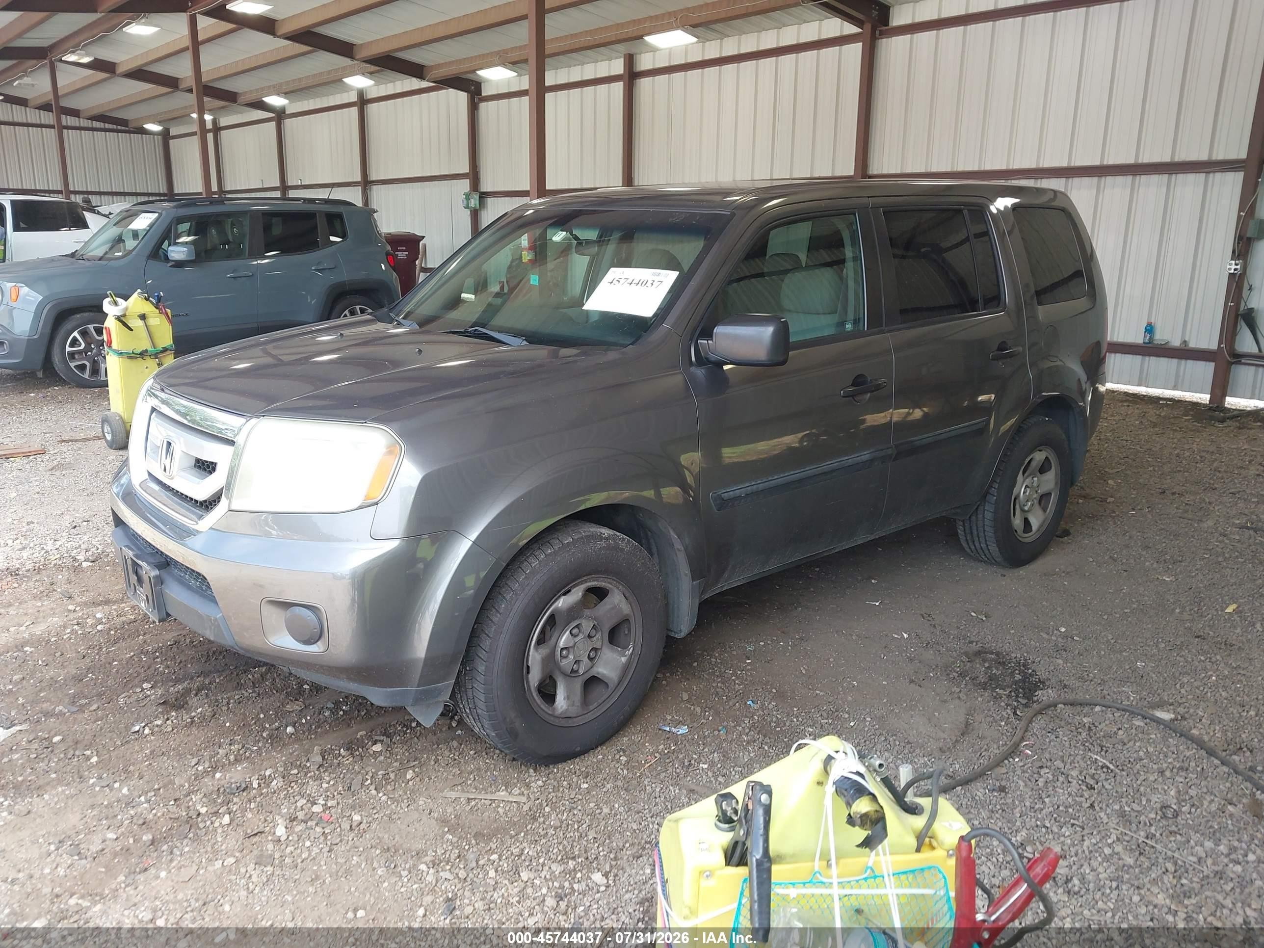 2011 Honda Pilot Lx Gray vin: 5FNYF3H20BB010430