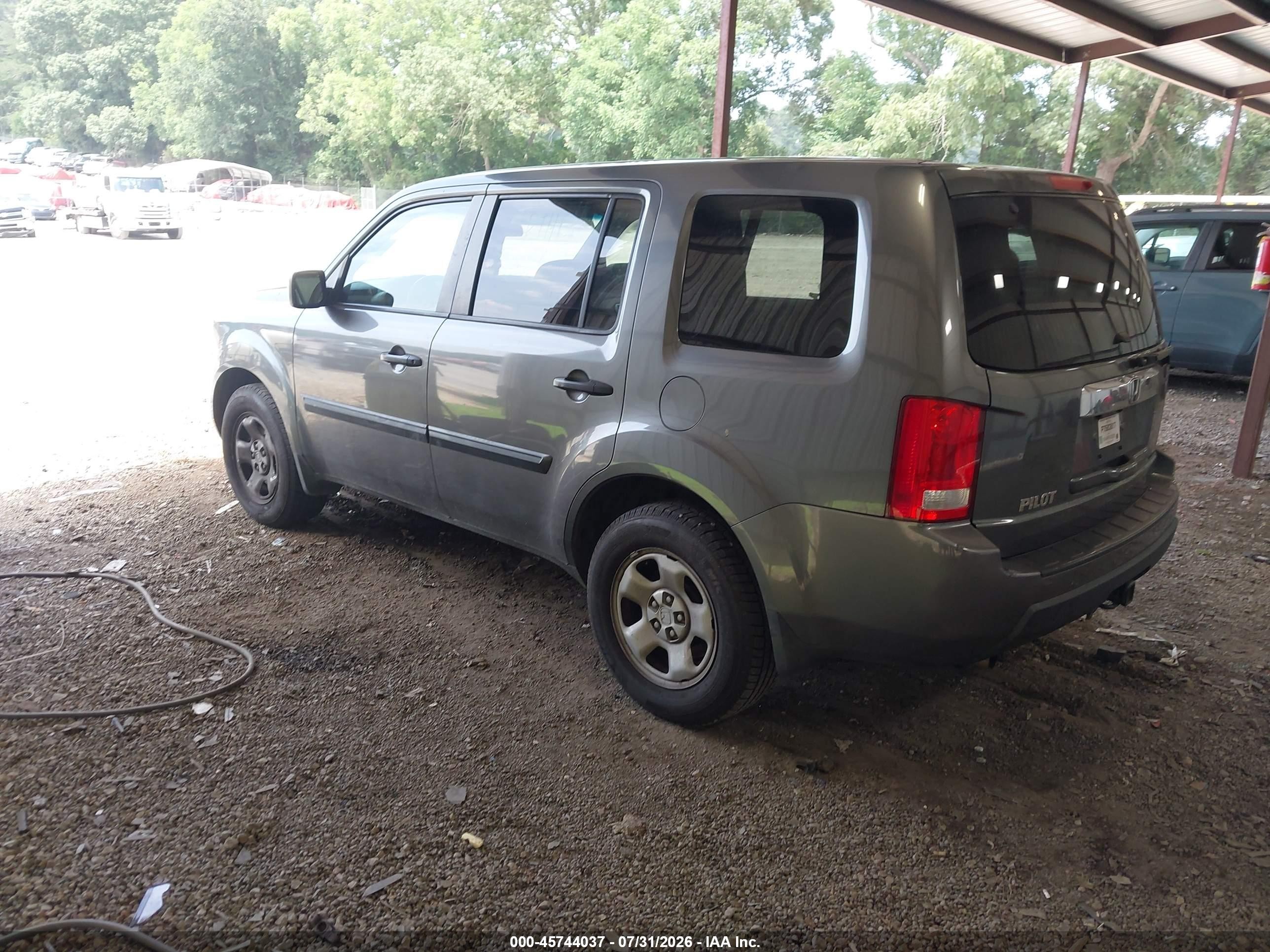 2011 Honda Pilot Lx Gray vin: 5FNYF3H20BB010430