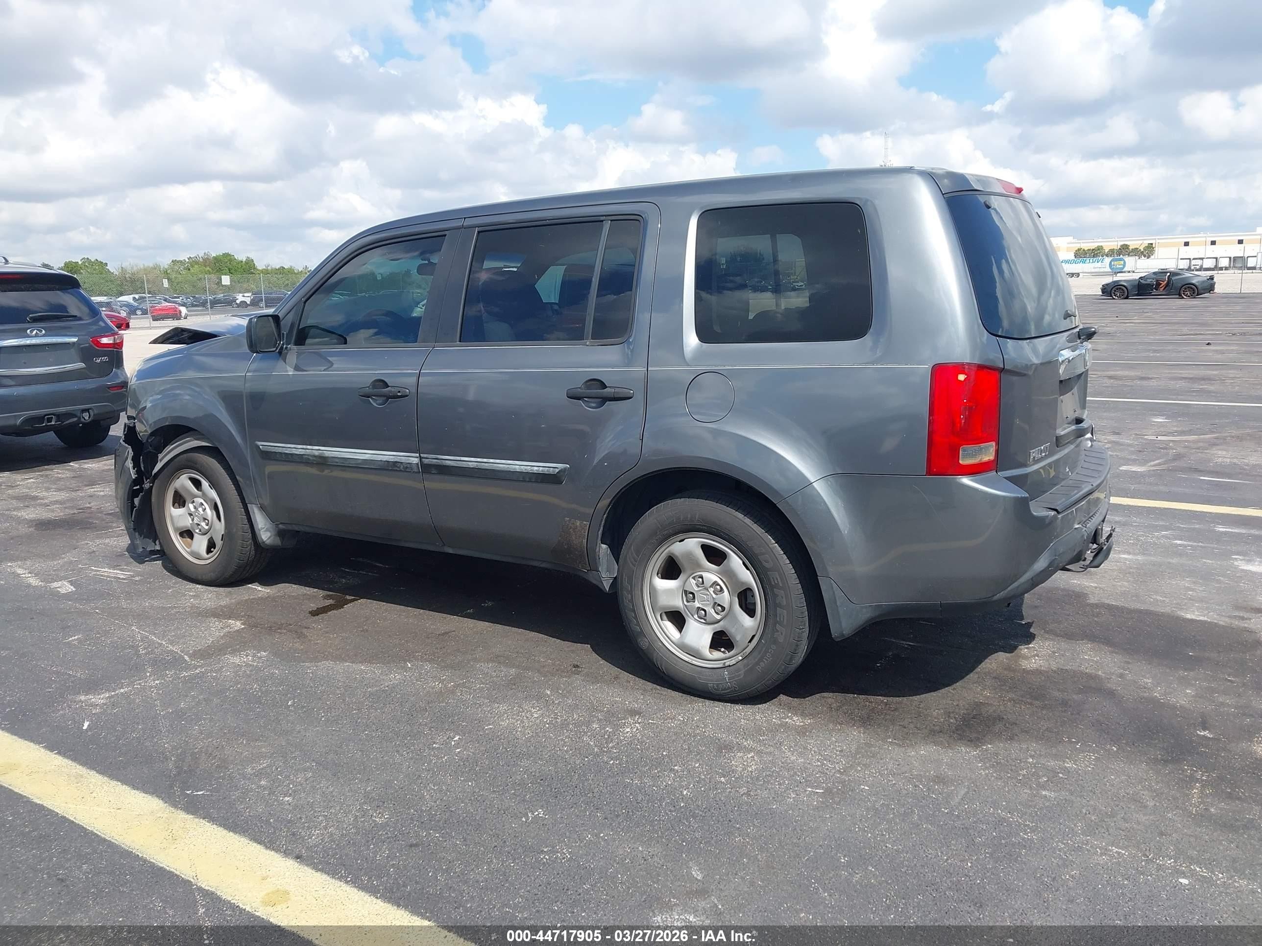 2012 Honda Pilot Lx Gray vin: 5FNYF3H20CB014673