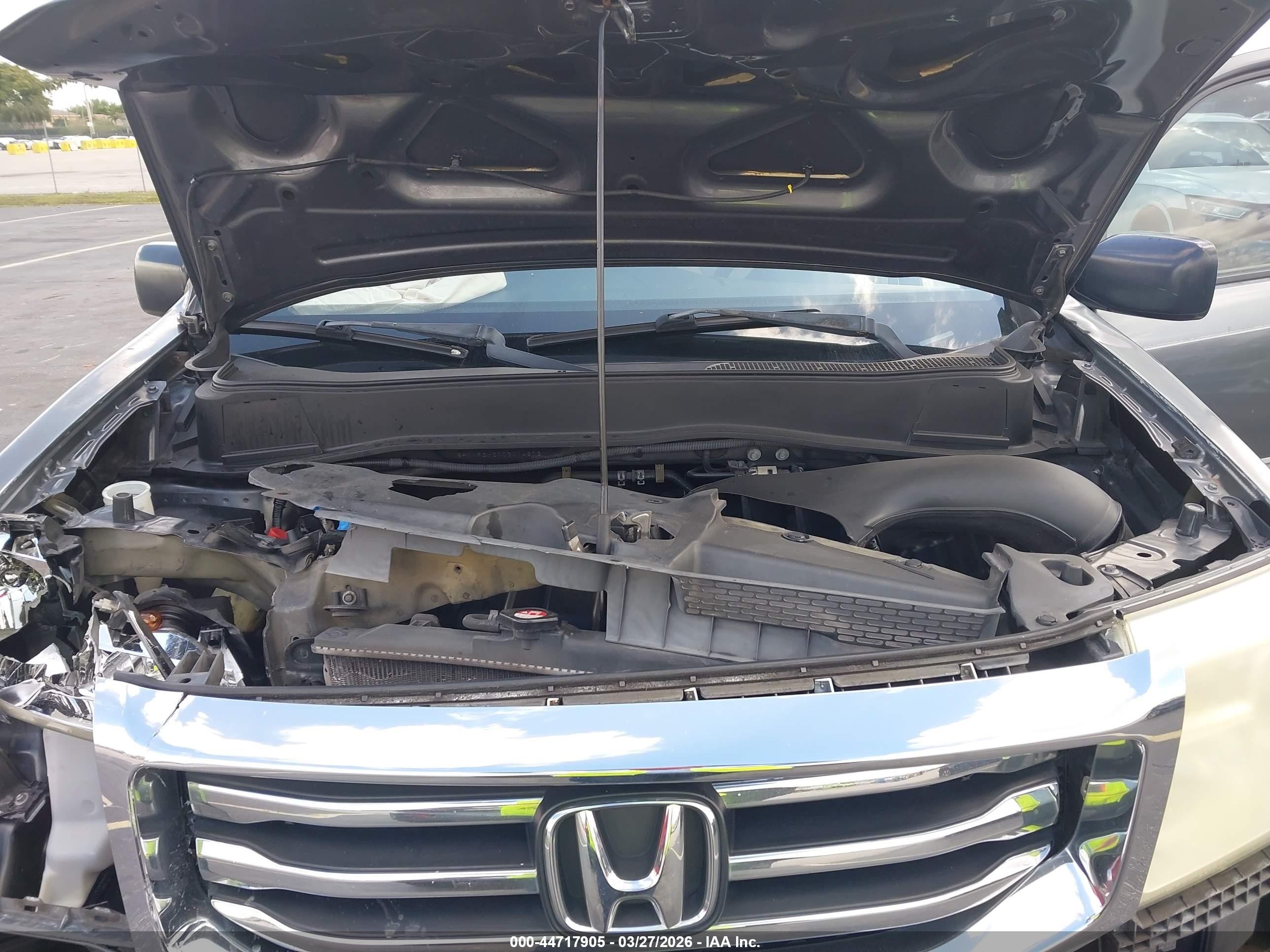 2012 Honda Pilot Lx Gray vin: 5FNYF3H20CB014673