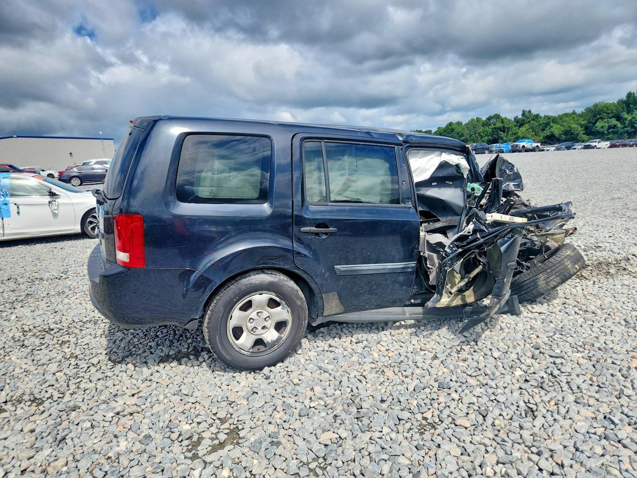 2013 Honda Pilot Lx Black vin: 5FNYF3H20DB008325