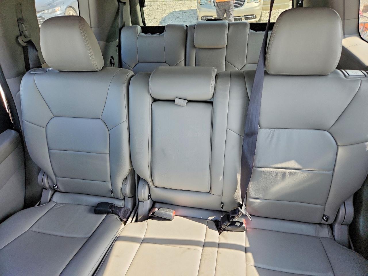 2013 Honda Pilot Lx Black vin: 5FNYF3H20DB042278