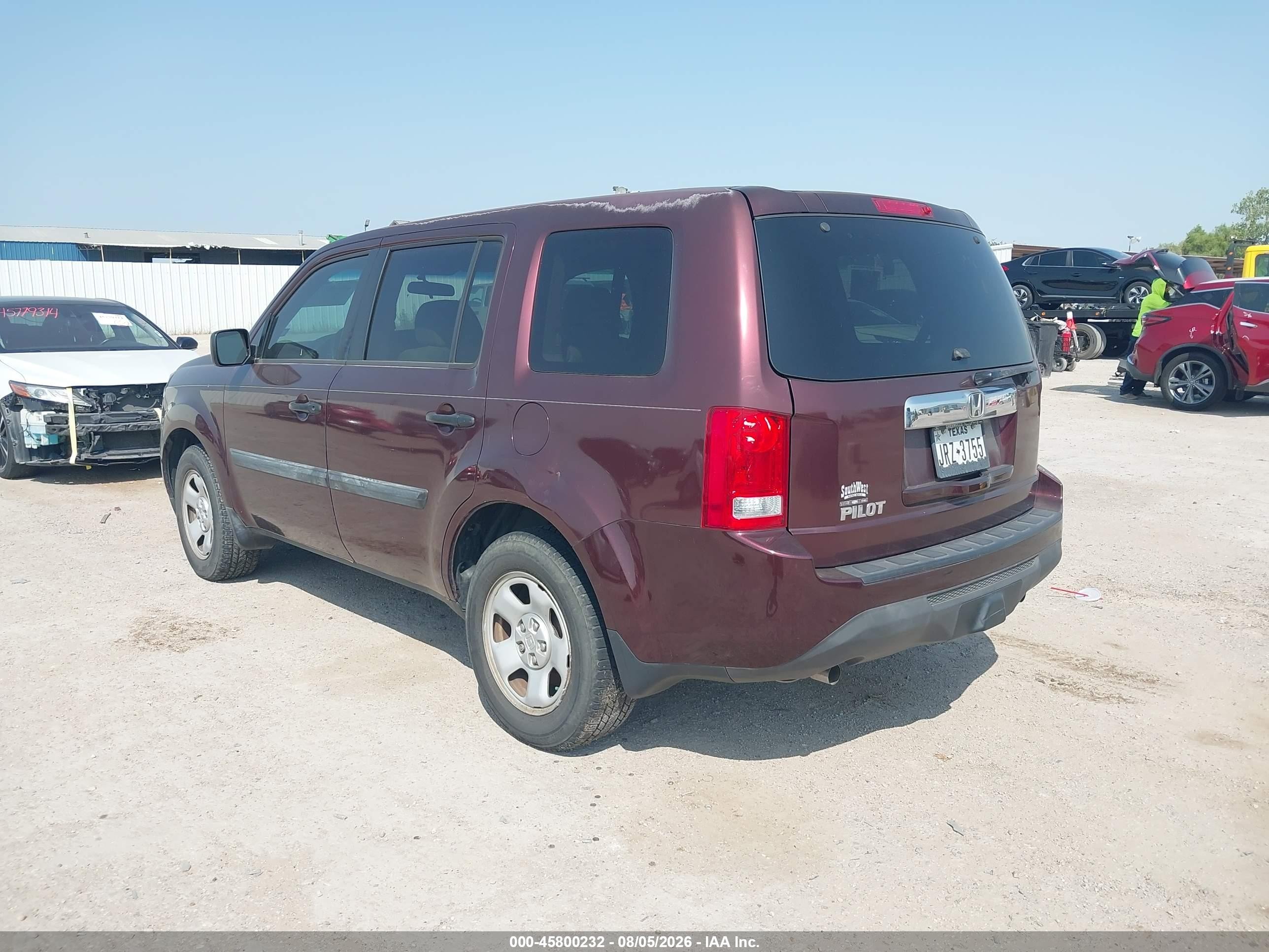 2014 Honda Pilot Lx Red vin: 5FNYF3H20EB001019