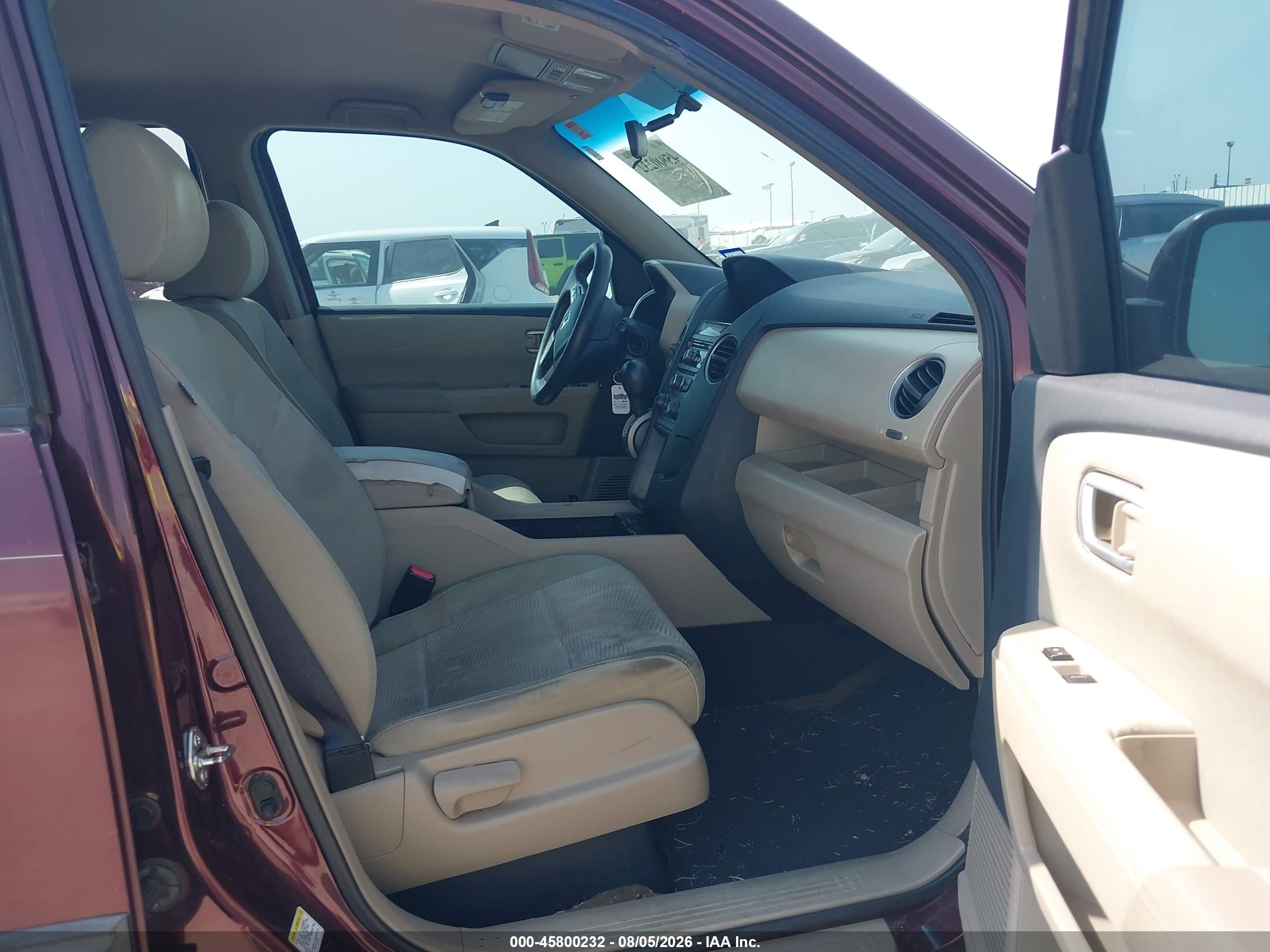 2014 Honda Pilot Lx Red vin: 5FNYF3H20EB001019
