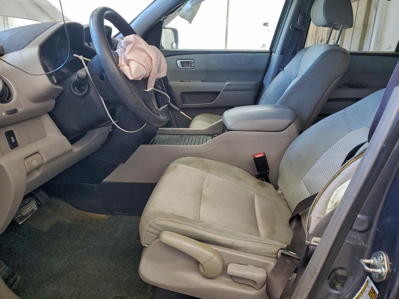 2014 Honda Pilot Lx Gray vin: 5FNYF3H20EB019844