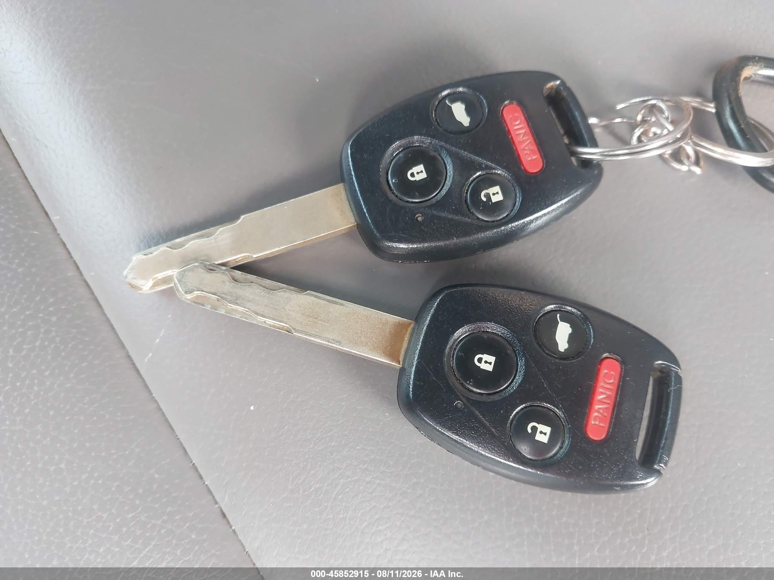 2013 Honda Pilot Lx Серый vin: 5FNYF3H21DB031032