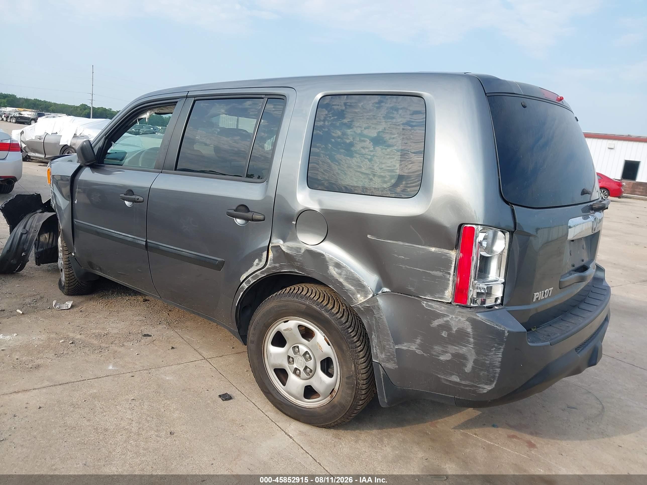 2013 Honda Pilot Lx Серый vin: 5FNYF3H21DB031032