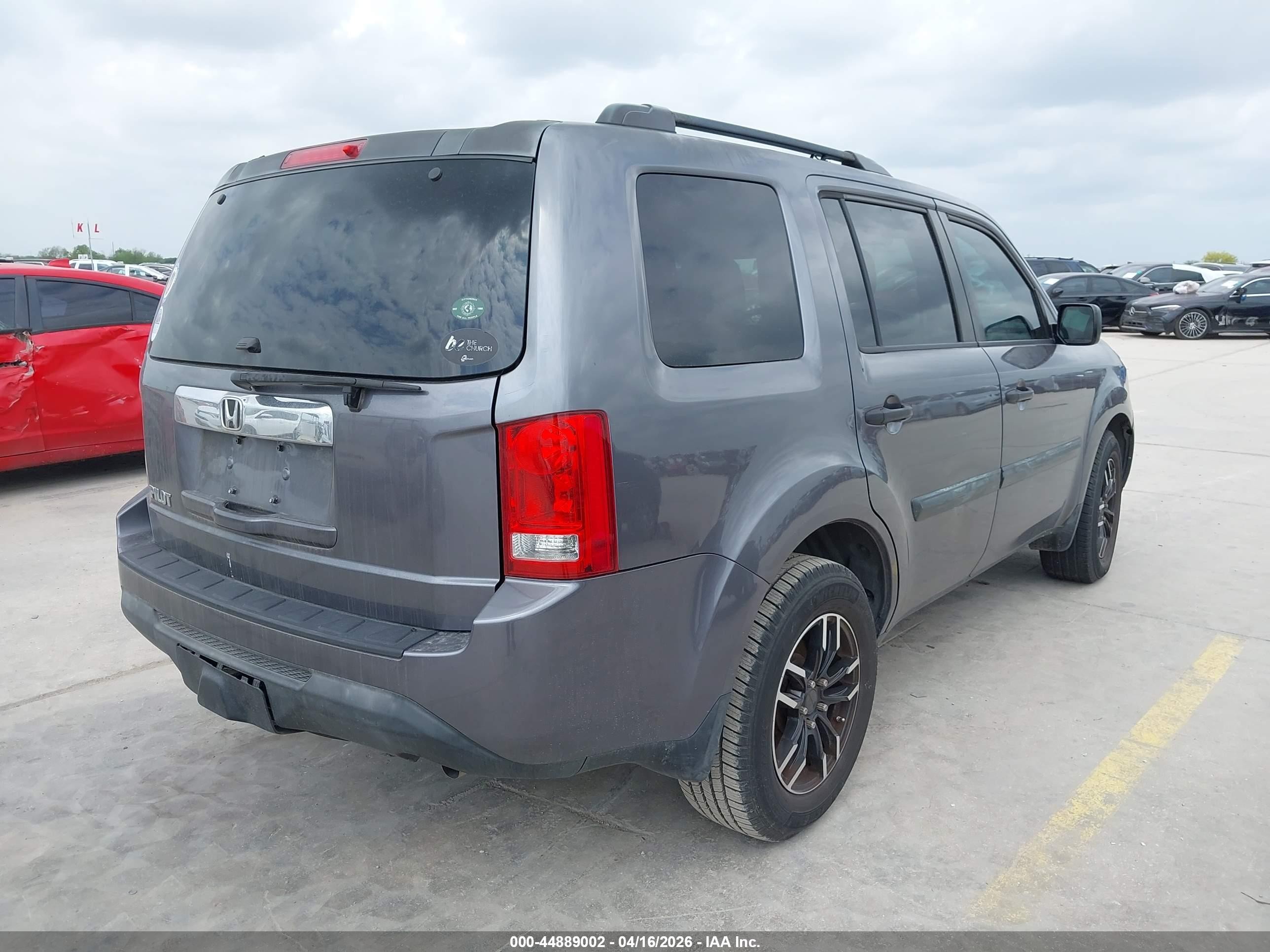 2014 Honda Pilot Lx Gray vin: 5FNYF3H21EB007055