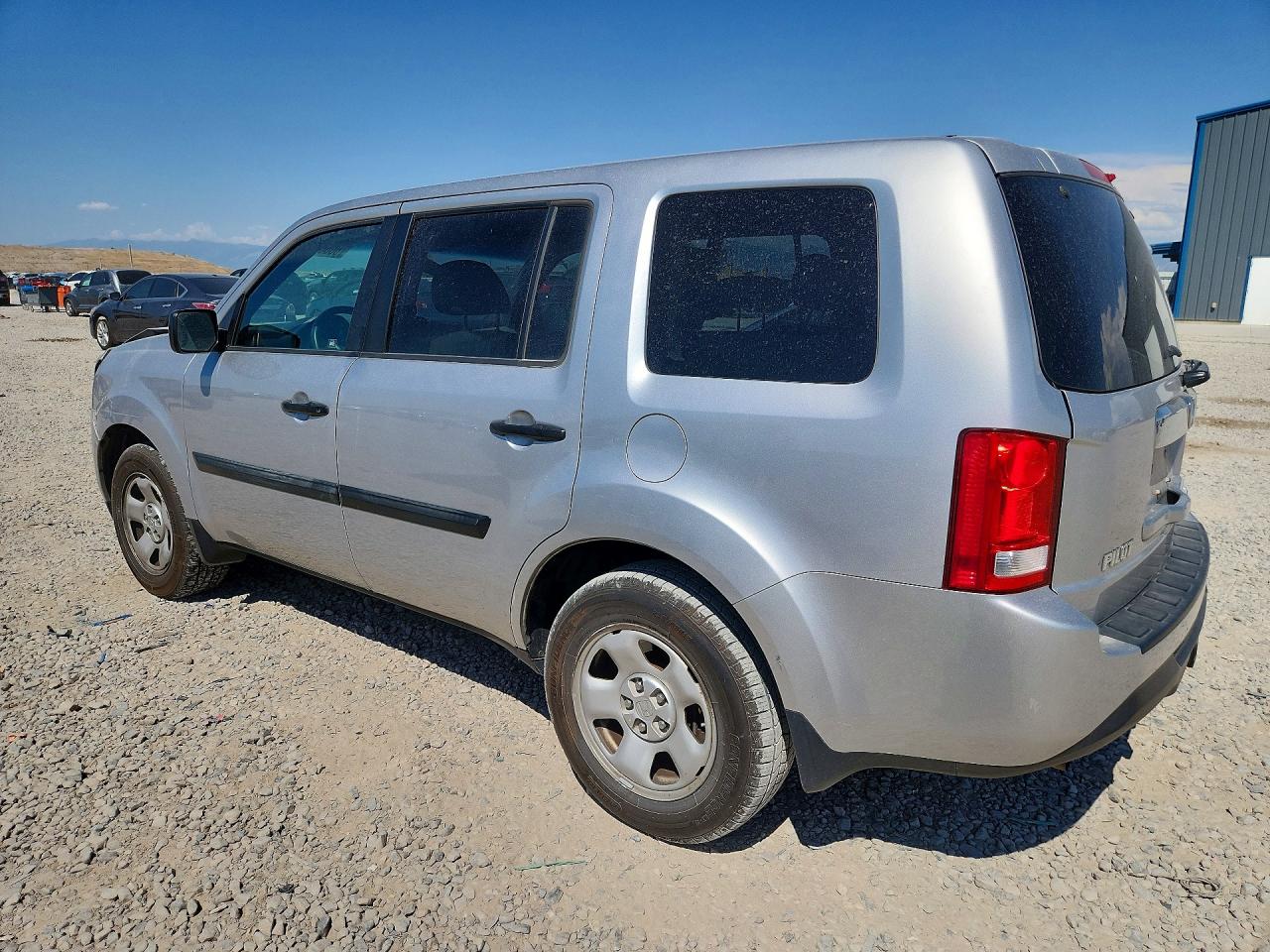2012 Honda Pilot Lx Silver vin: 5FNYF3H22CB035394