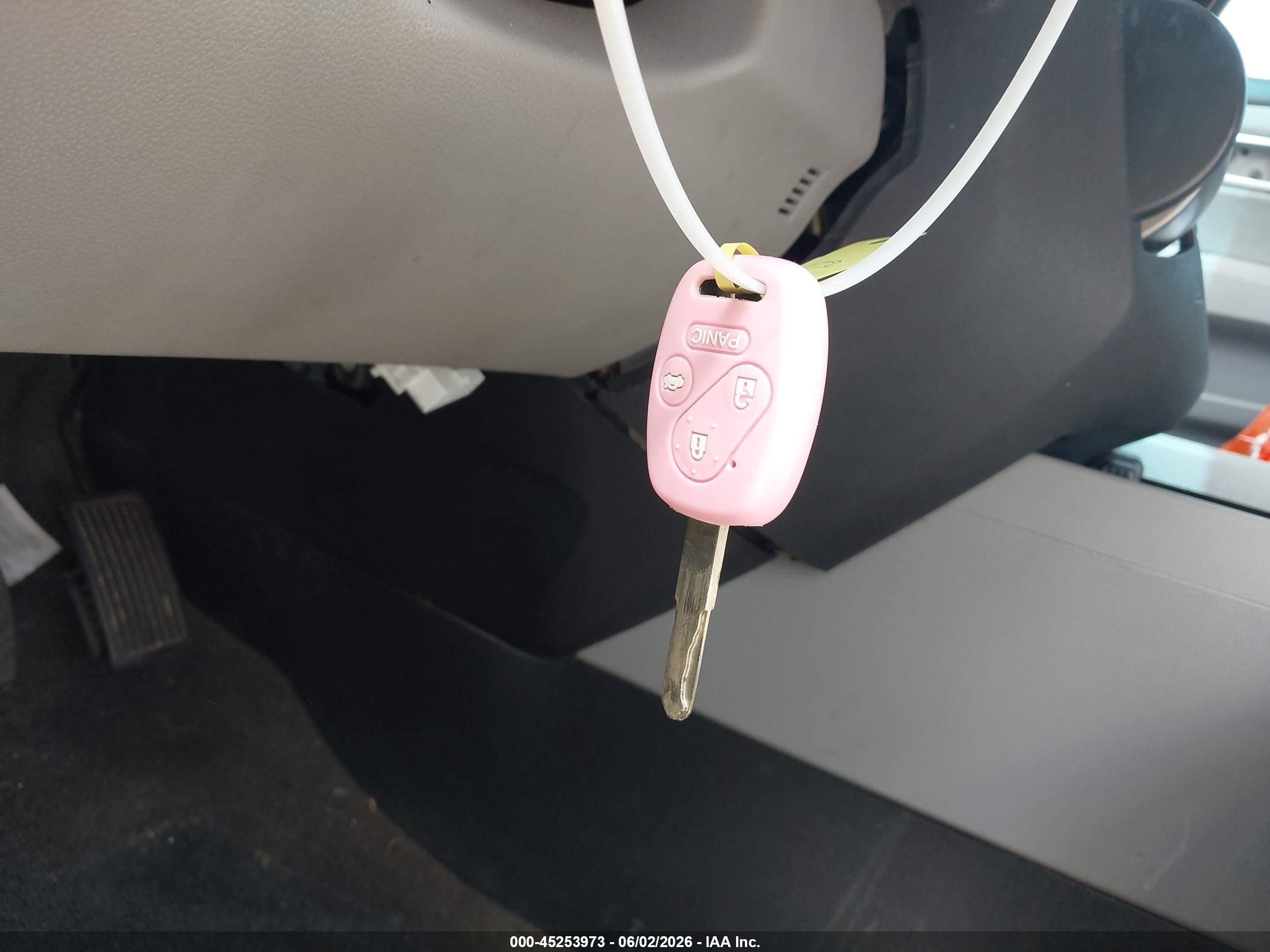 2013 Honda Pilot Lx Серый vin: 5FNYF3H22DB036434