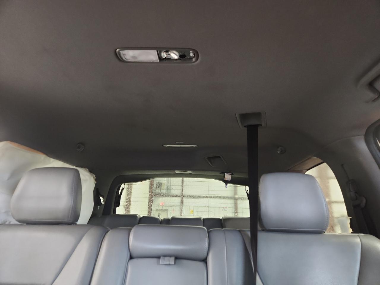 2014 Honda Pilot Lx Серебряный vin: 5FNYF3H22EB009218