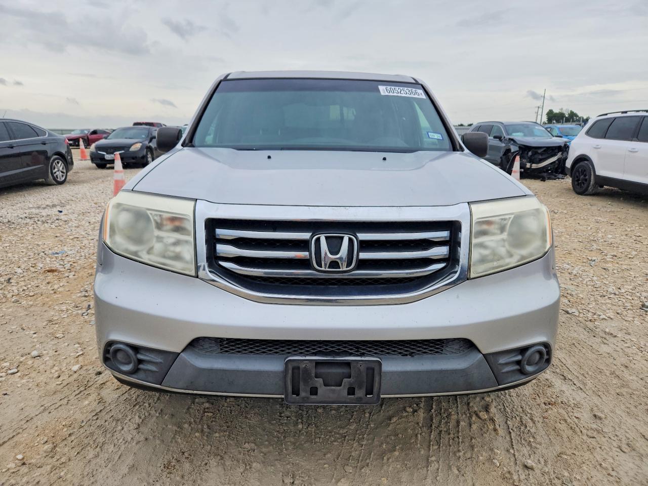 2012 Honda Pilot Lx Gray vin: 5FNYF3H23CB035422