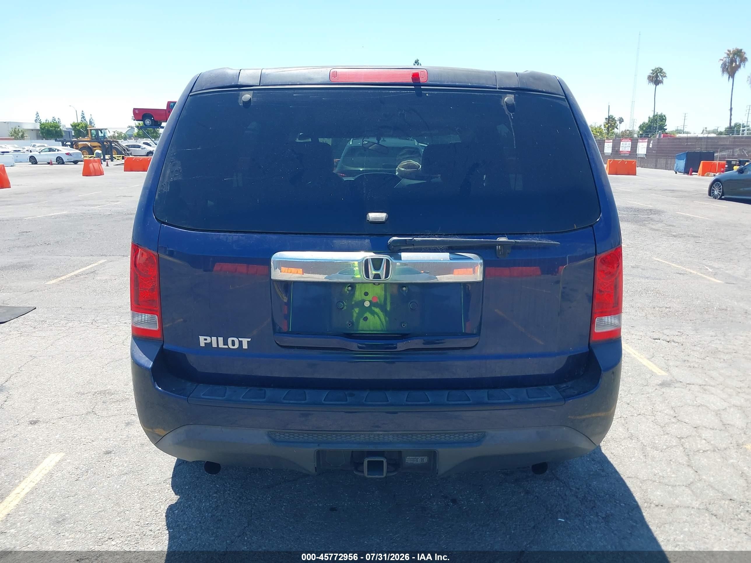 2013 Honda Pilot Lx Blue vin: 5FNYF3H23DB019609