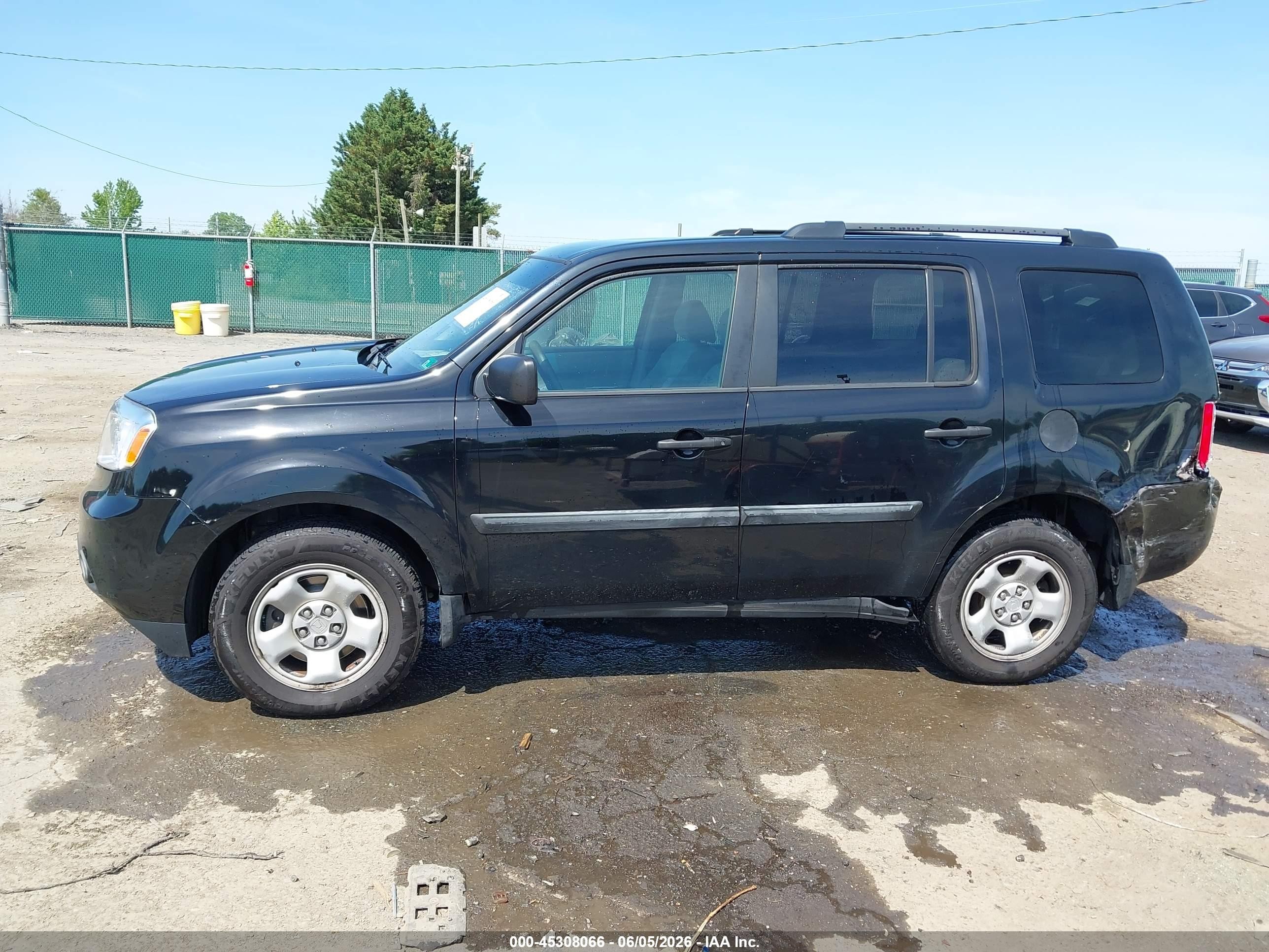 2013 Honda Pilot Lx Черный vin: 5FNYF3H23DB041951