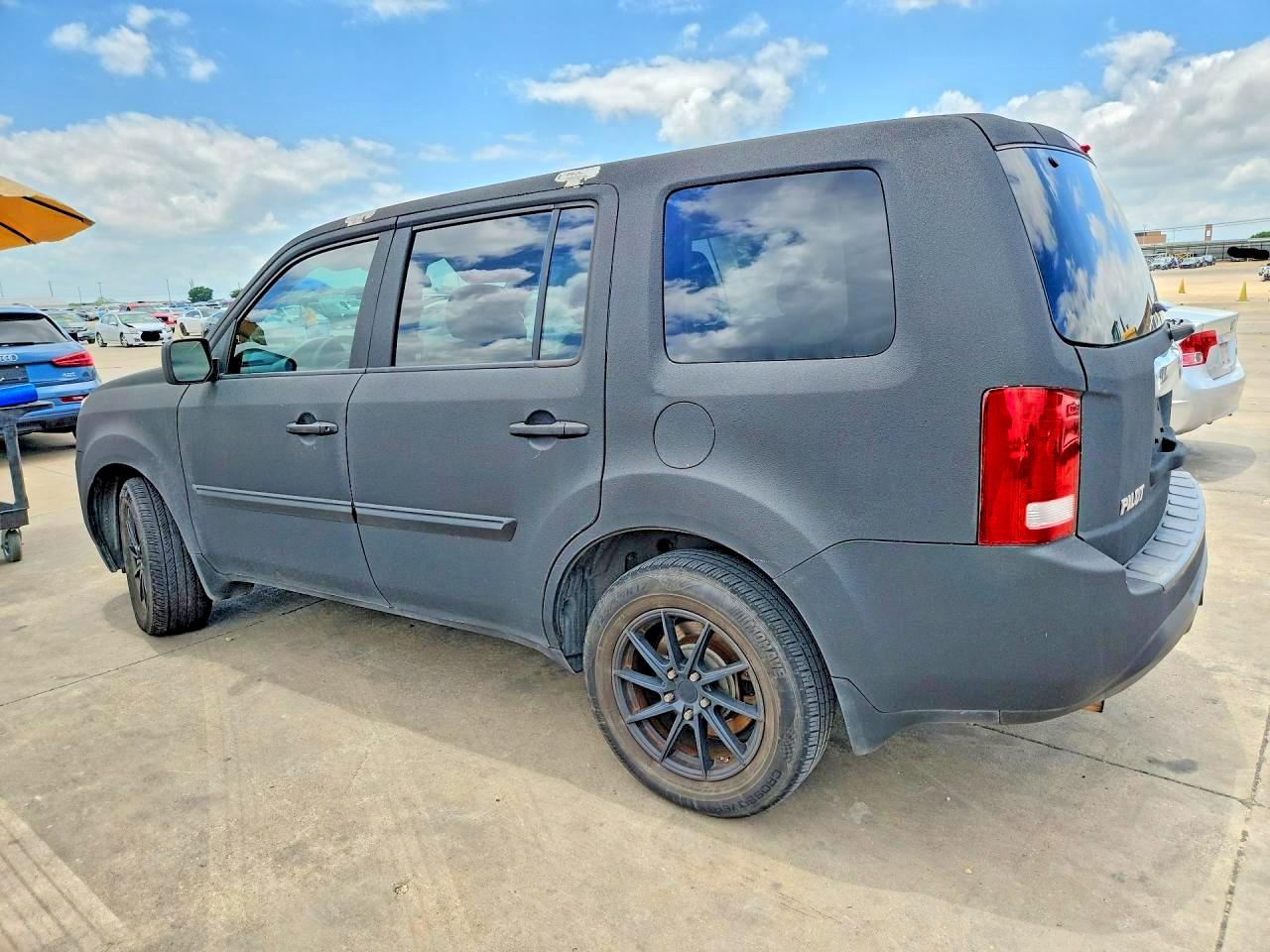 2014 Honda Pilot Lx Charcoal vin: 5FNYF3H23EB009471