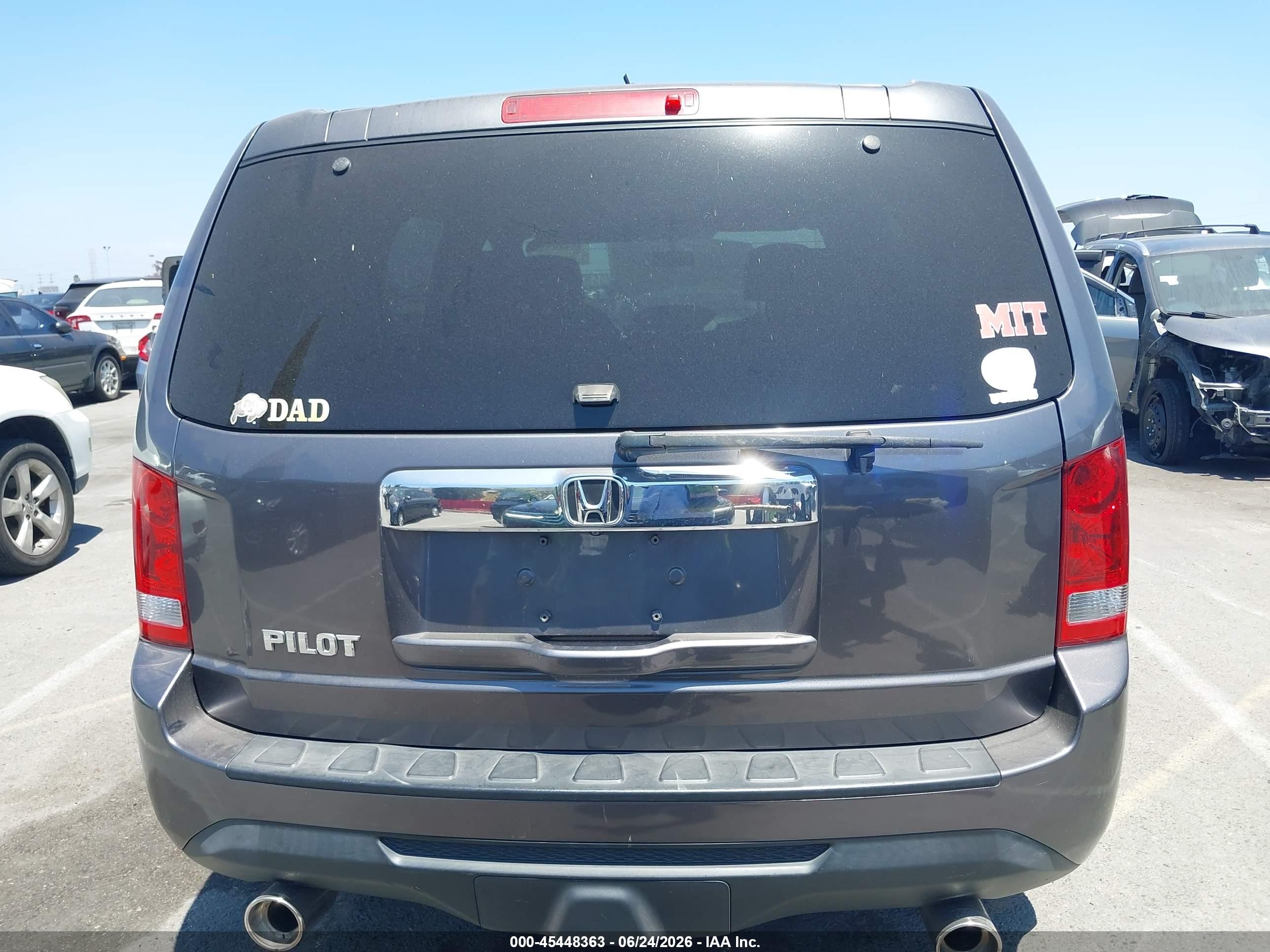 2014 Honda Pilot Lx Gray vin: 5FNYF3H23EB016484