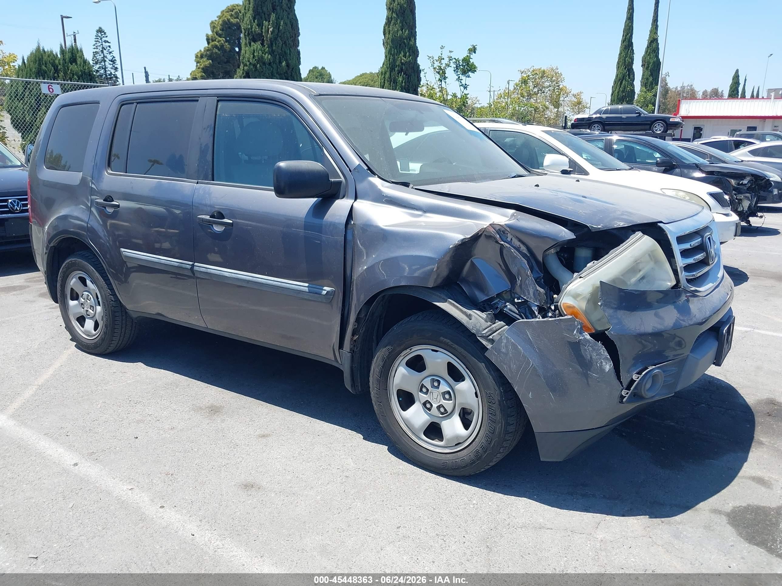 2014 Honda Pilot Lx Gray vin: 5FNYF3H23EB016484