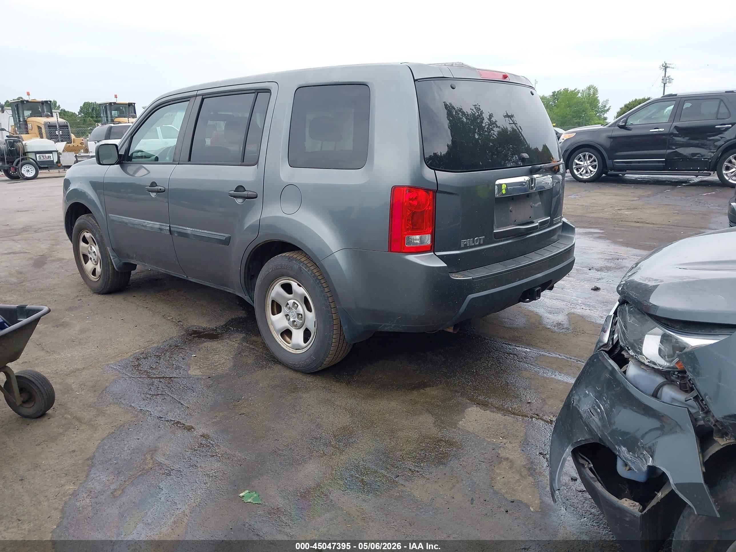 2011 Honda Pilot Lx Серый vin: 5FNYF3H24BB016702