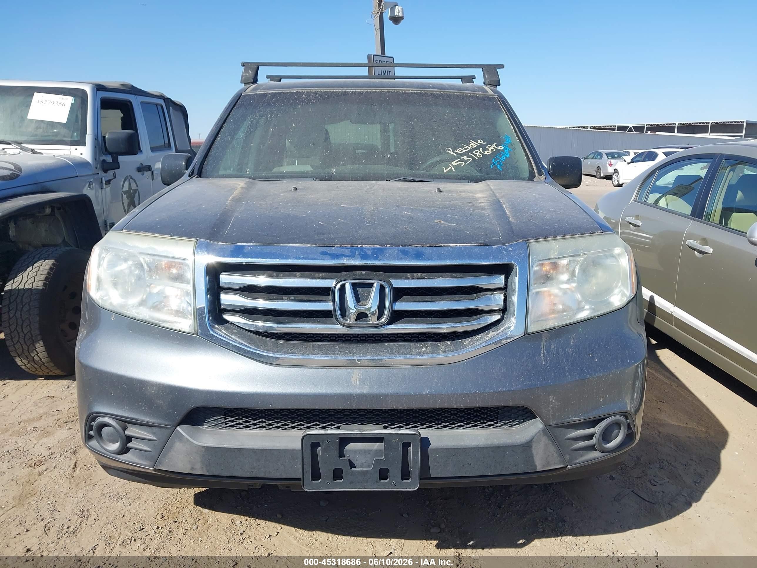 2012 Honda Pilot Lx Gray vin: 5FNYF3H24CB003370
