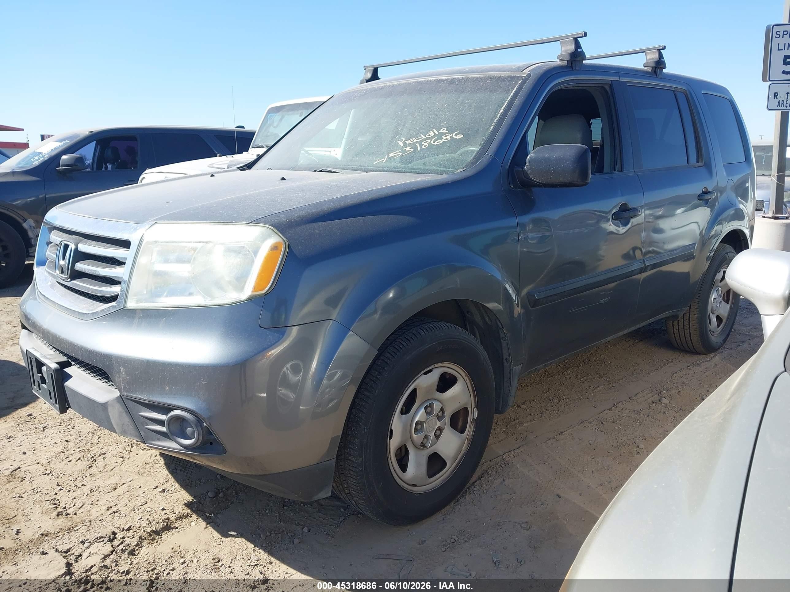 2012 Honda Pilot Lx Gray vin: 5FNYF3H24CB003370