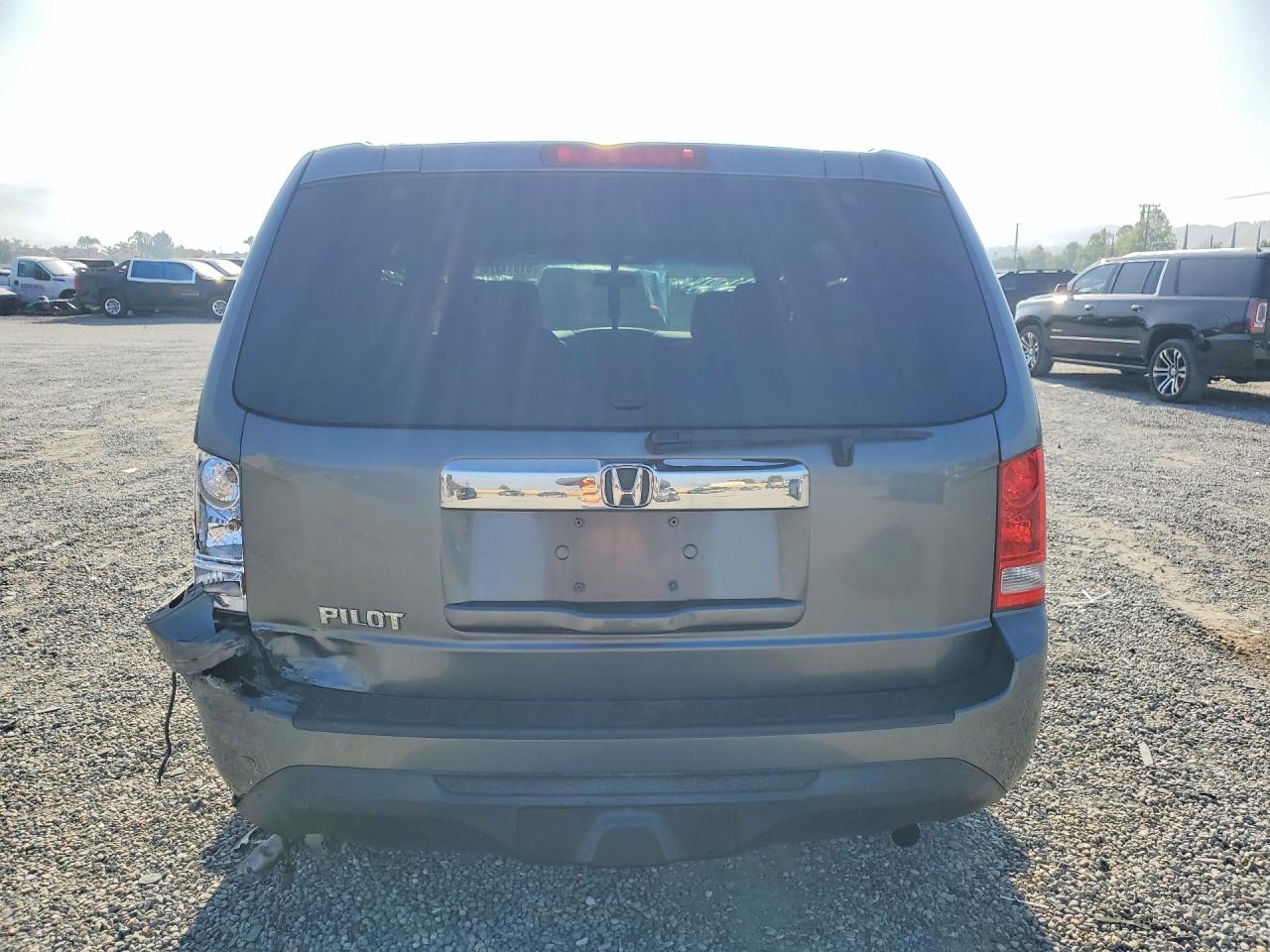 2012 Honda Pilot Lx Серый vin: 5FNYF3H24CB017818