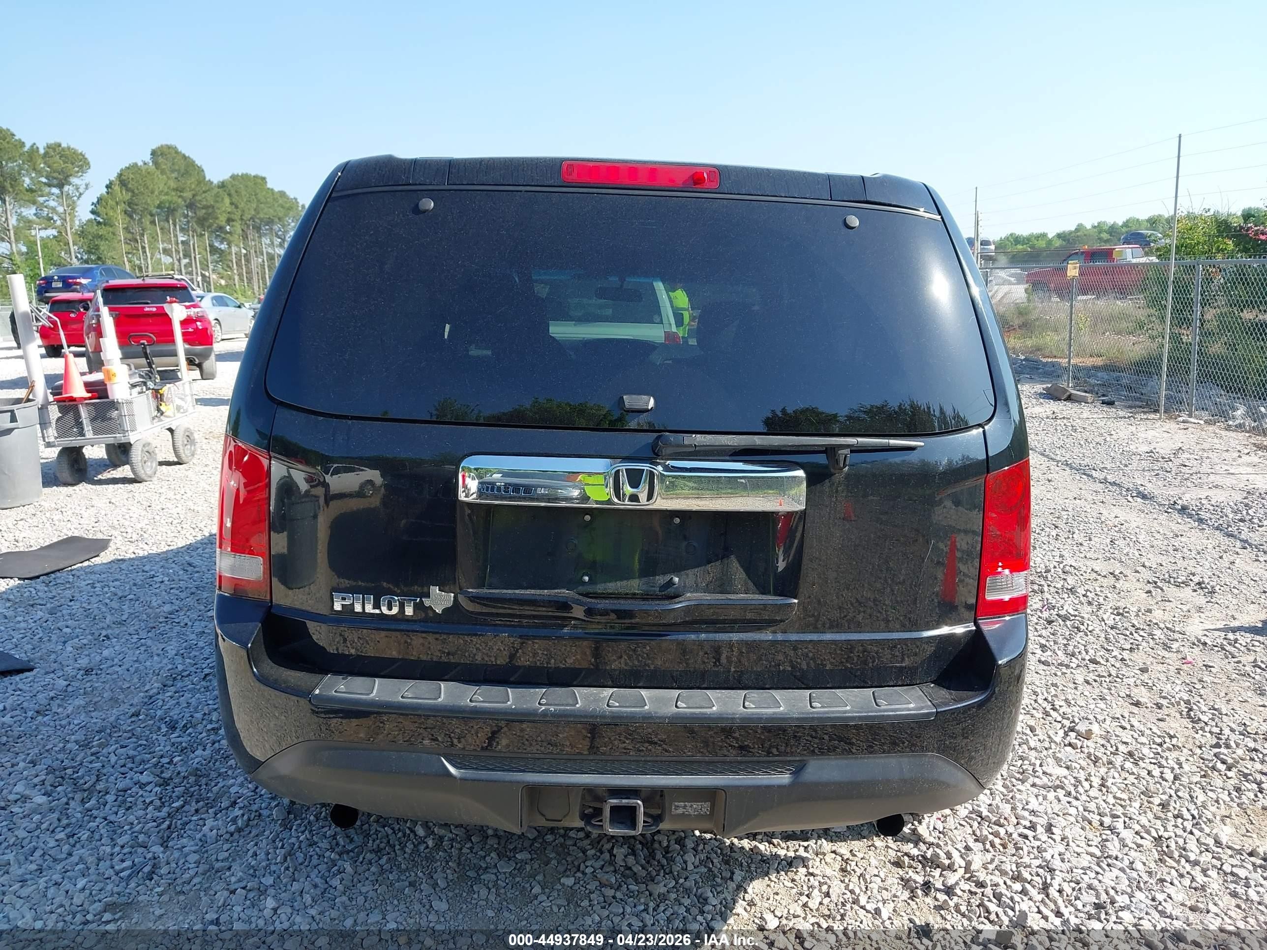2012 Honda Pilot Lx Black vin: 5FNYF3H24CB033131