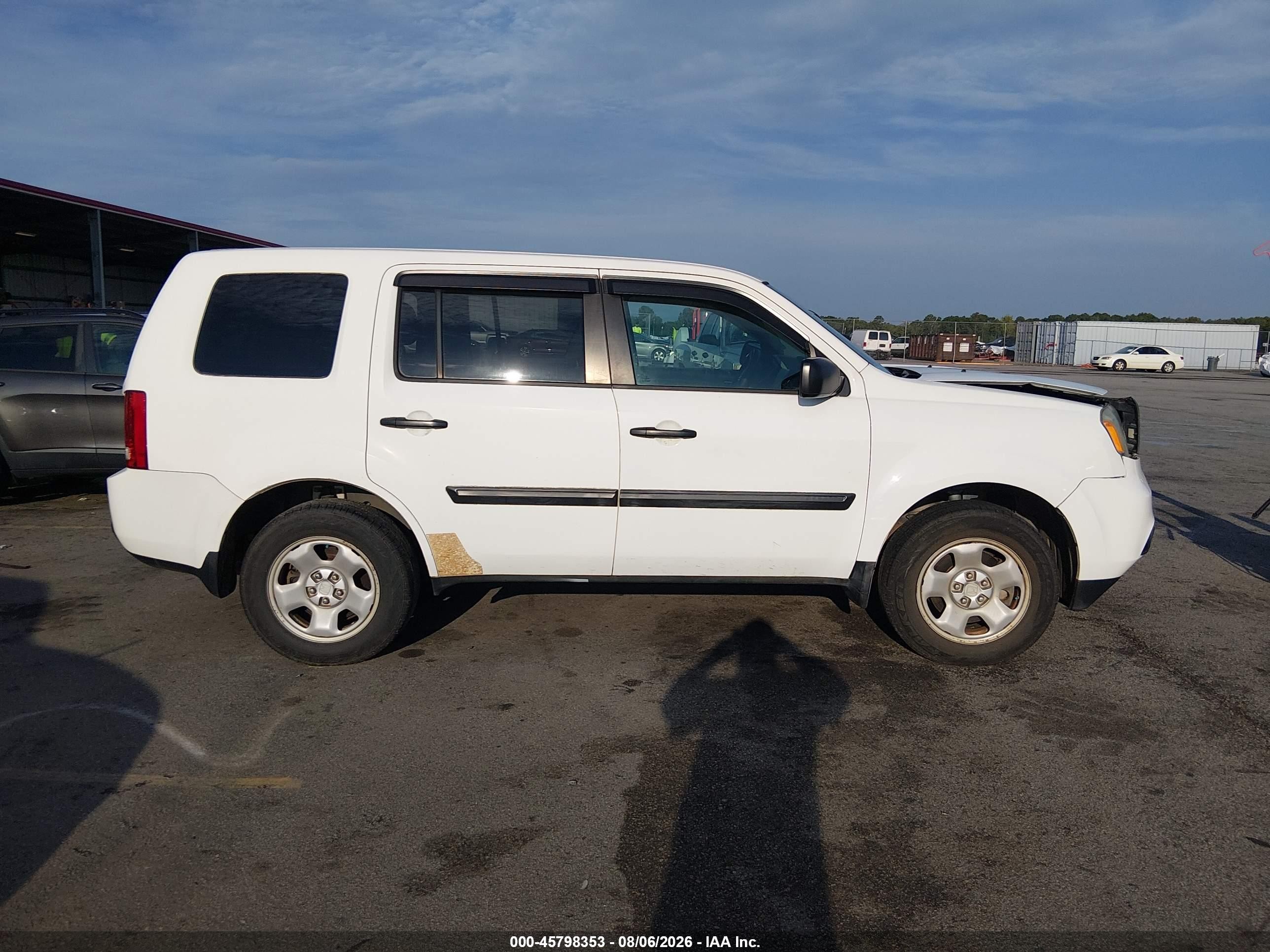 2013 Honda Pilot Lx Белый vin: 5FNYF3H24DB042834