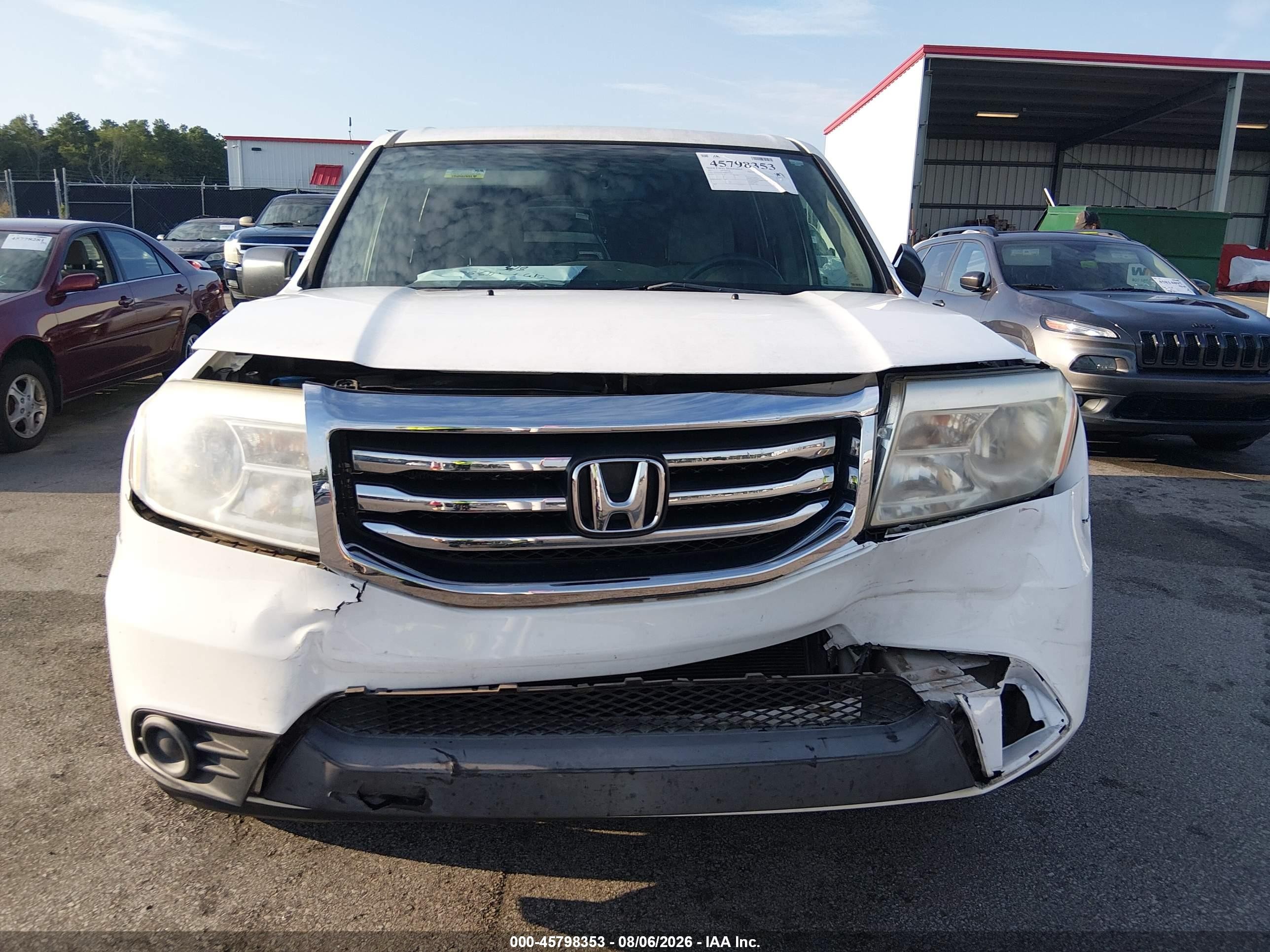 2013 Honda Pilot Lx Белый vin: 5FNYF3H24DB042834