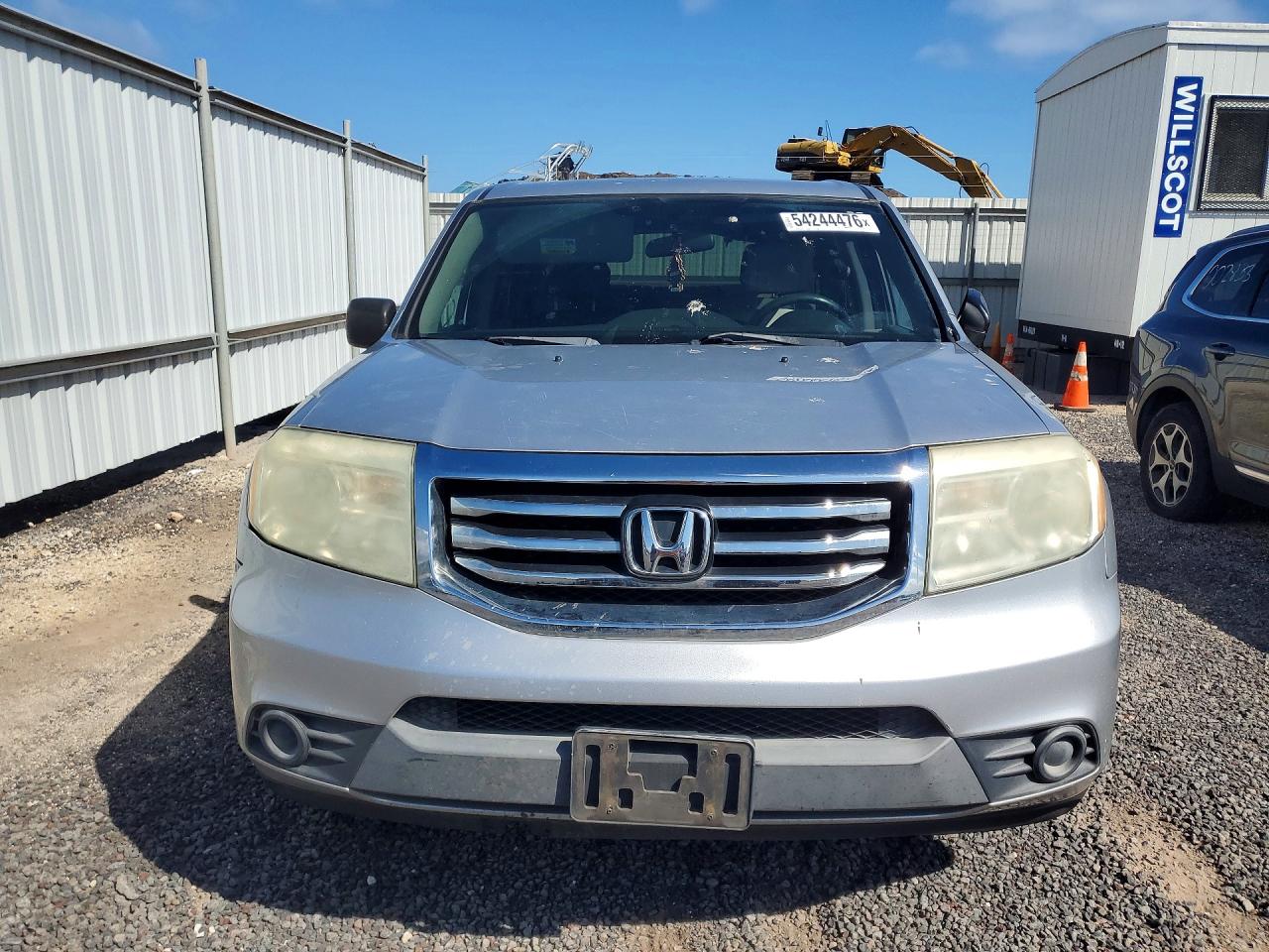 2014 Honda Pilot Lx Silver vin: 5FNYF3H24EB014422