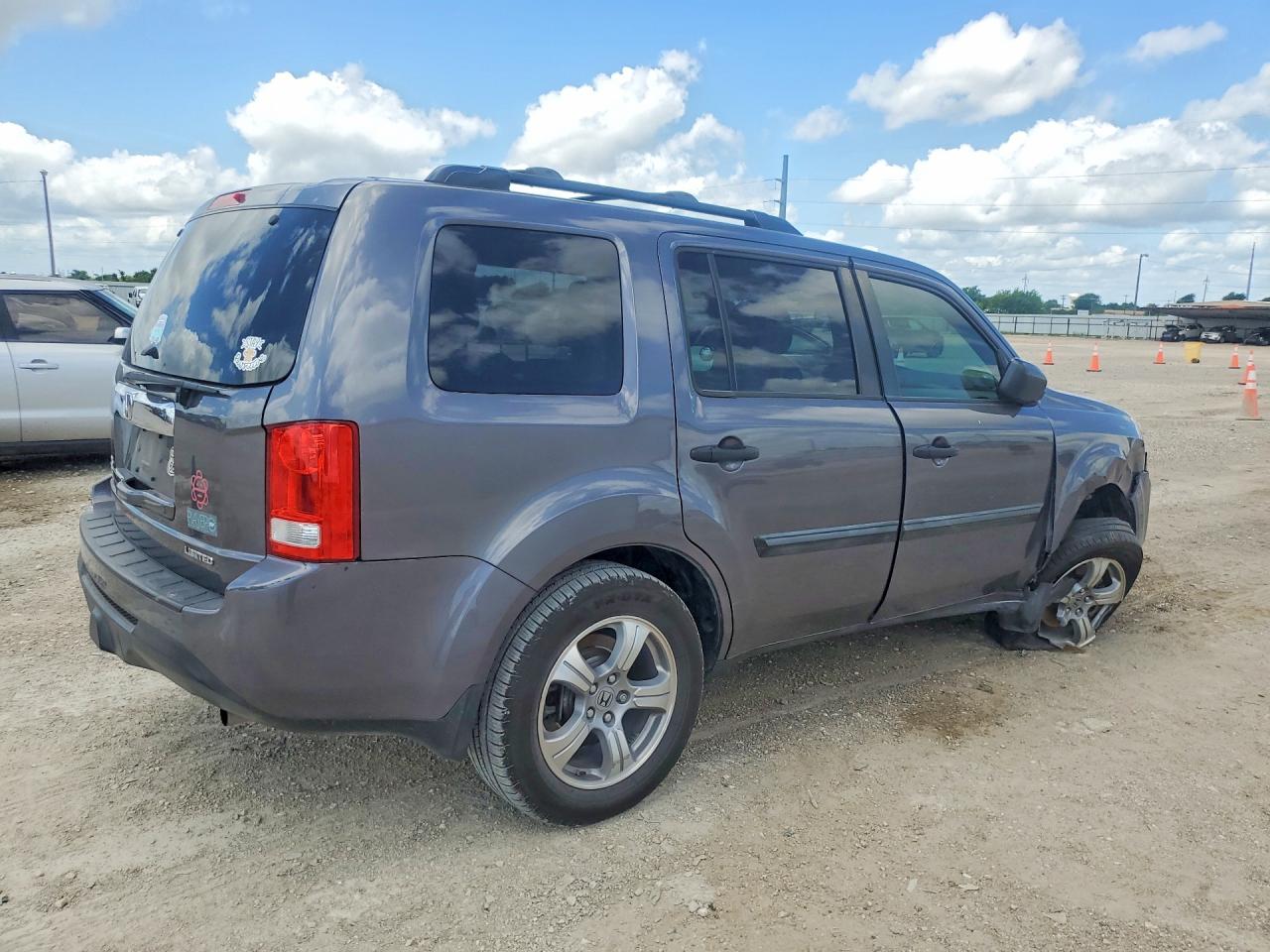 2015 Honda Pilot Lx Gray vin: 5FNYF3H24FB021632