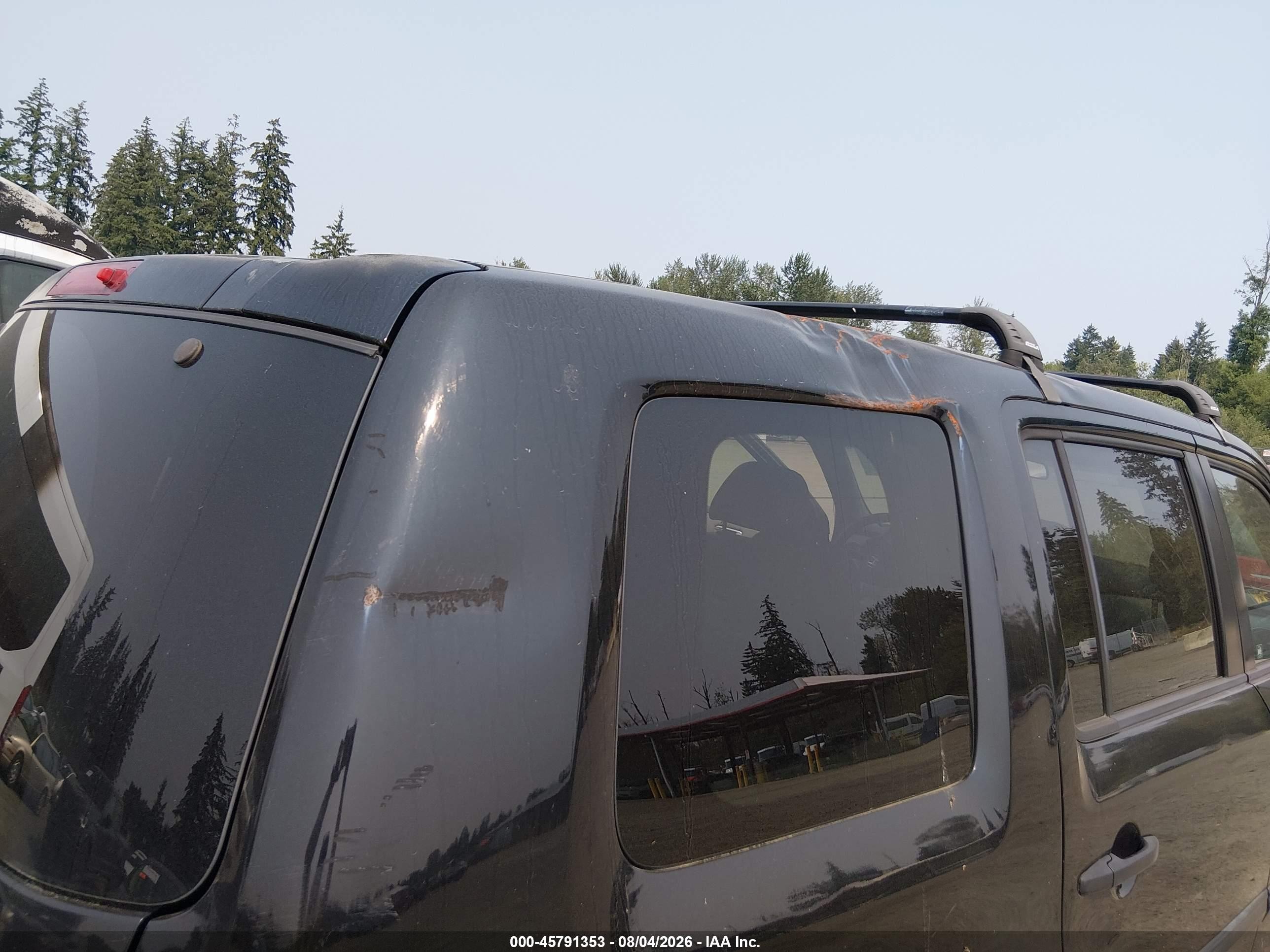 2010 Honda Pilot Lx Black vin: 5FNYF3H25AB014925