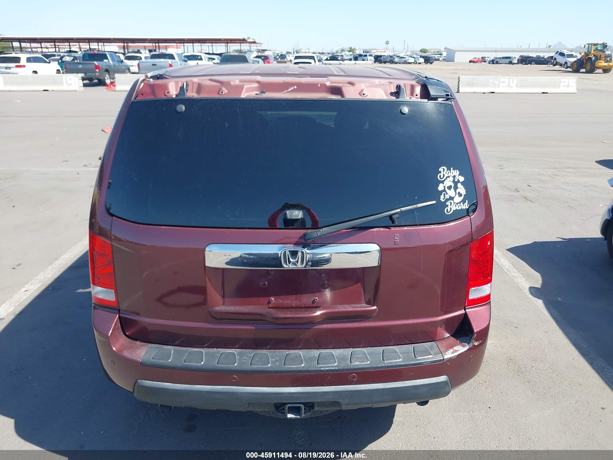 2011 Honda Pilot Lx Maroon vin: 5FNYF3H25BB025117