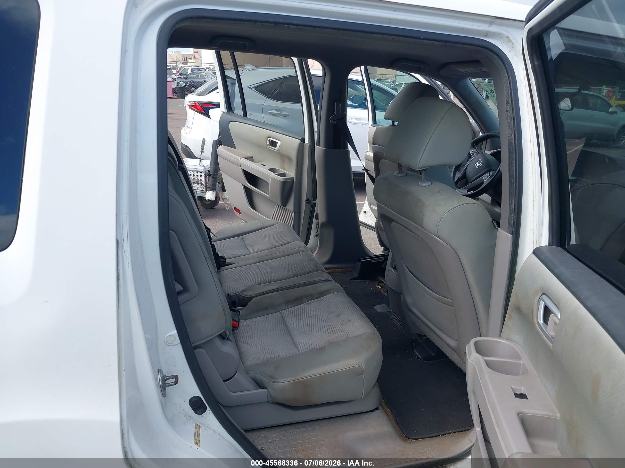 2013 Honda Pilot Lx White vin: 5FNYF3H25DB040686