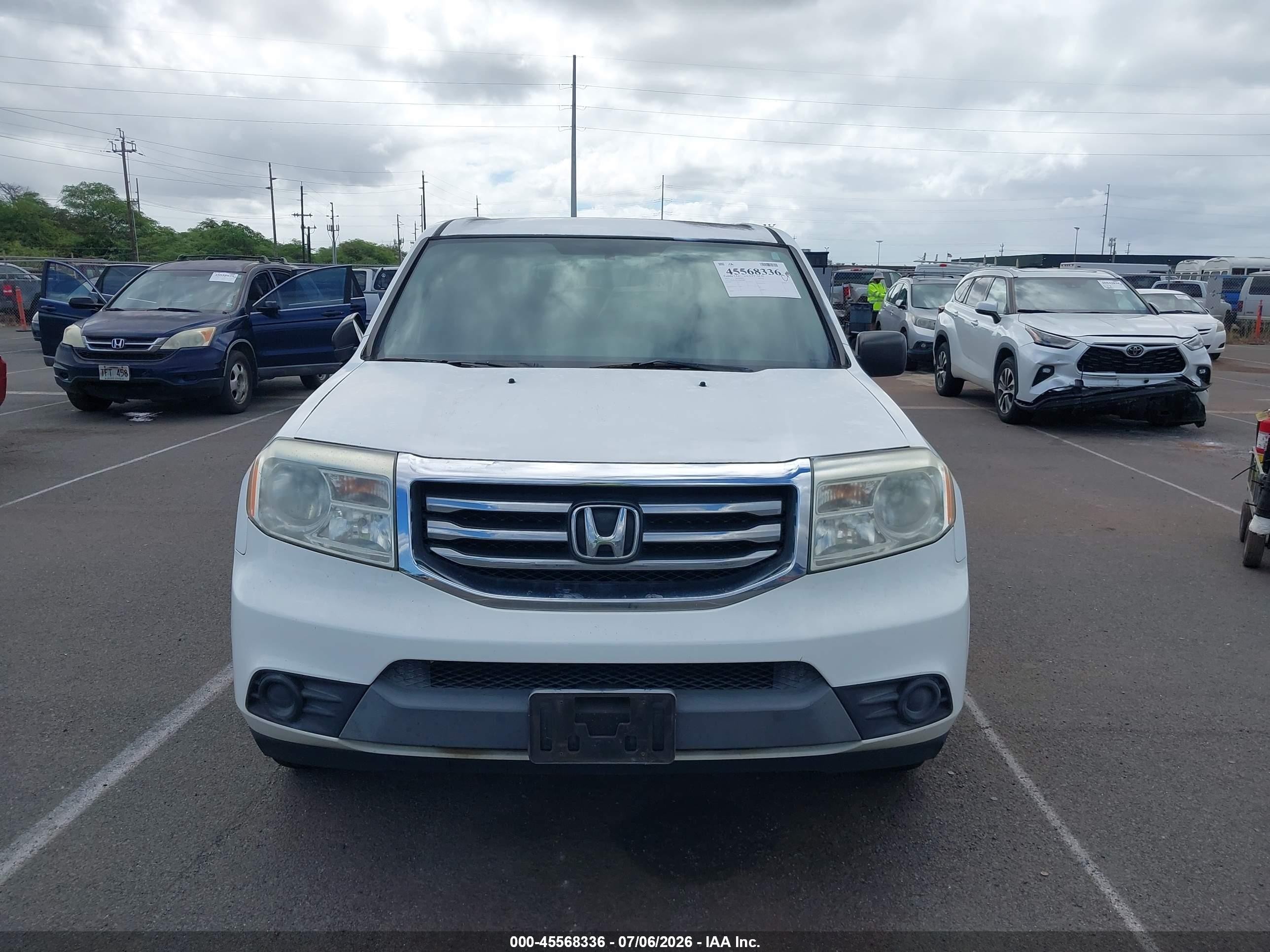 2013 Honda Pilot Lx White vin: 5FNYF3H25DB040686