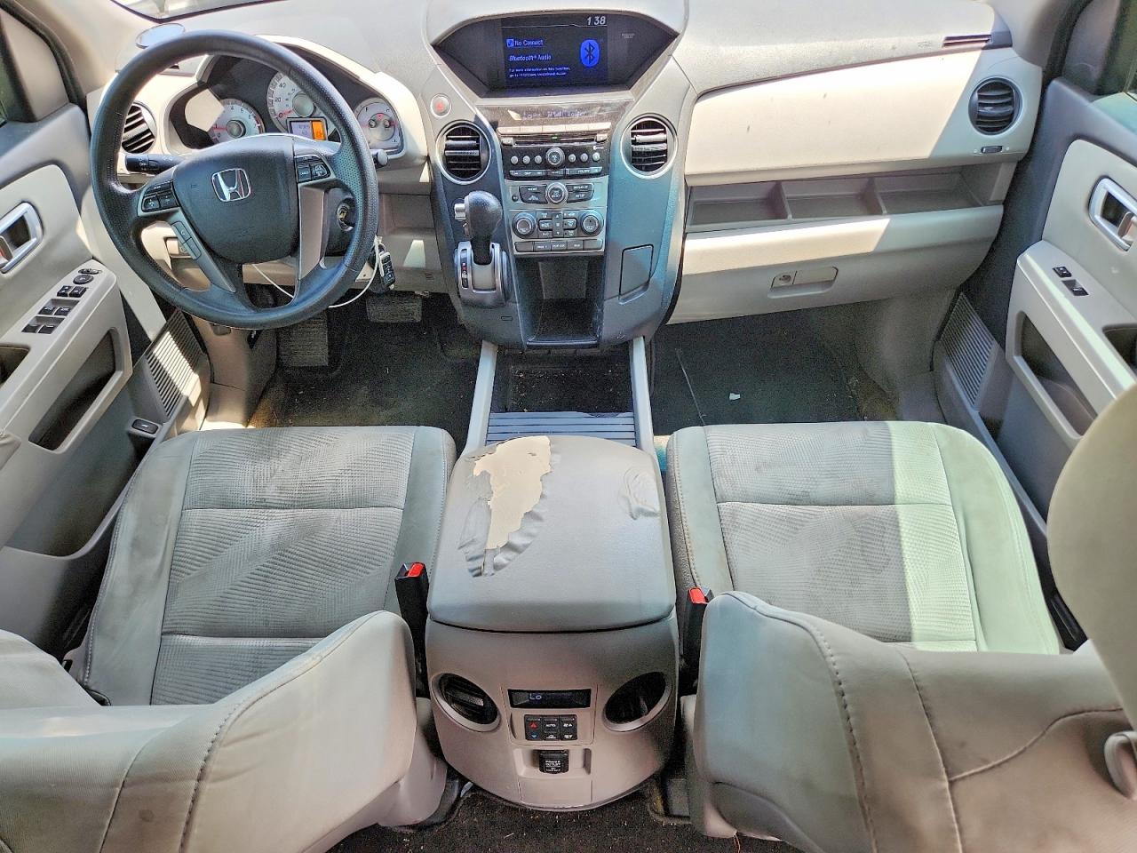 2014 Honda Pilot Lx Черный vin: 5FNYF3H25EB009388