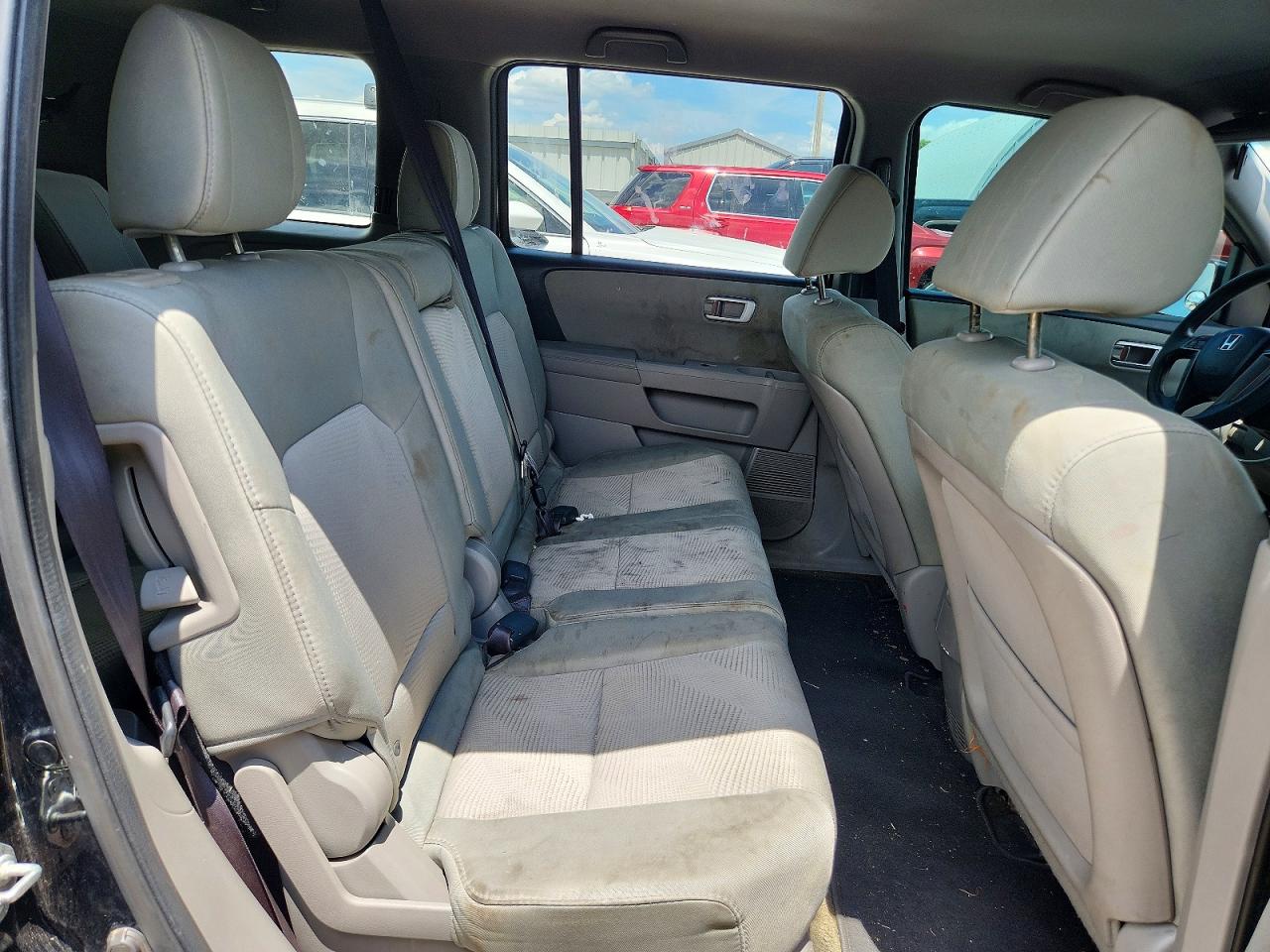 2014 Honda Pilot Lx Черный vin: 5FNYF3H25EB009388