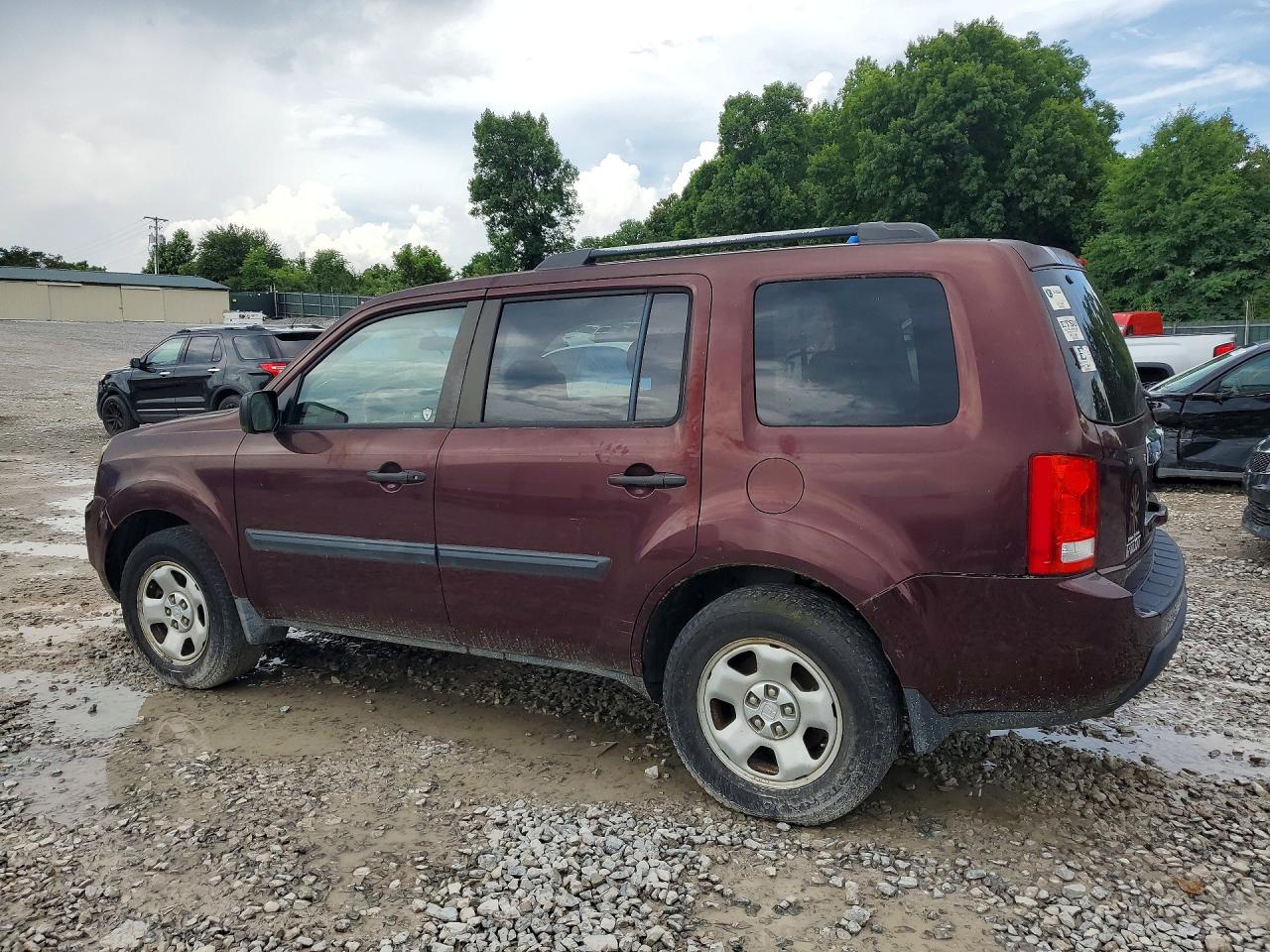 2010 Honda Pilot Lx Burgundy vin: 5FNYF3H26AB010589