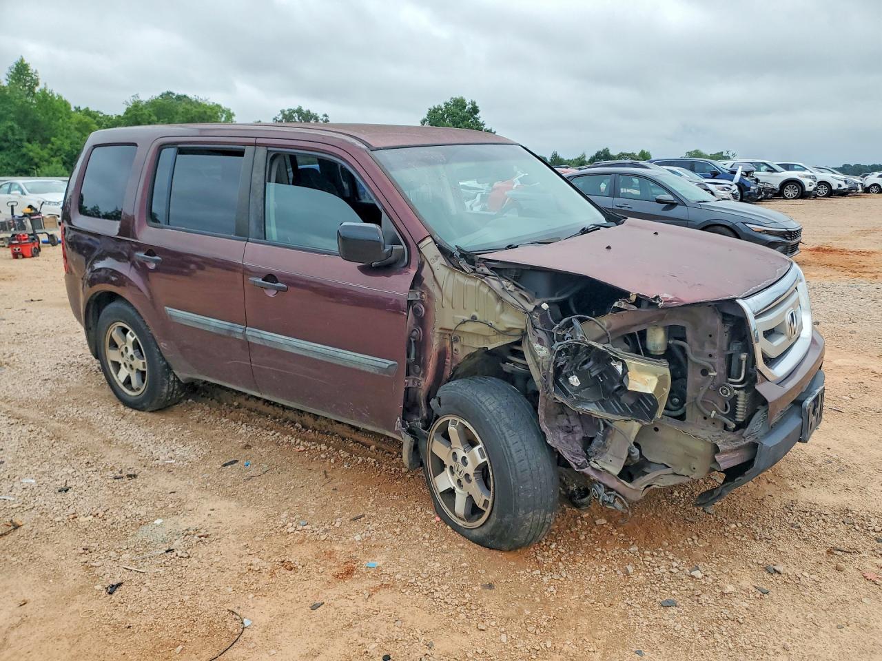 2011 Honda Pilot Lx Burgundy vin: 5FNYF3H26BB034151
