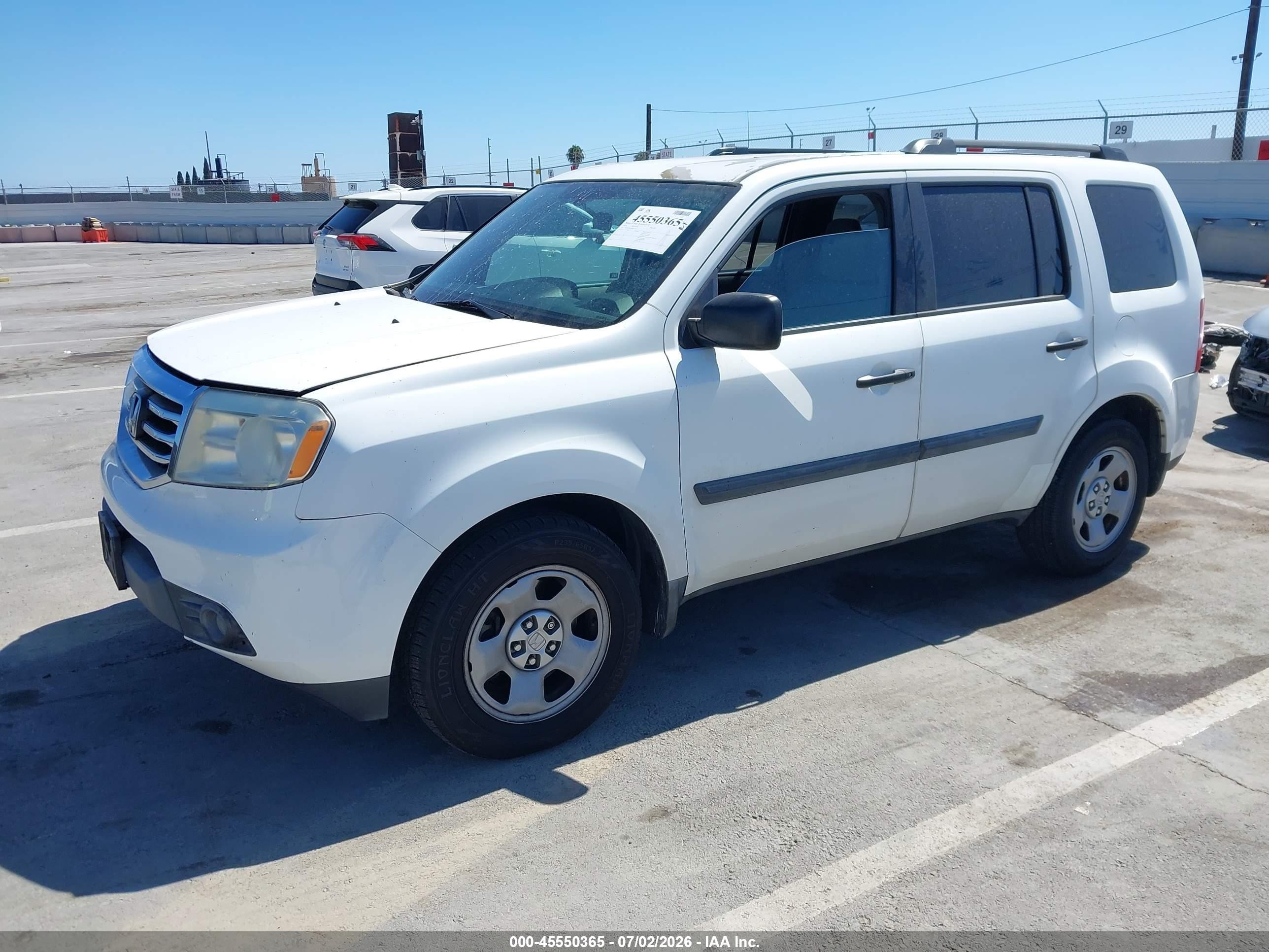 2014 Honda Pilot Lx White vin: 5FNYF3H26EB019542