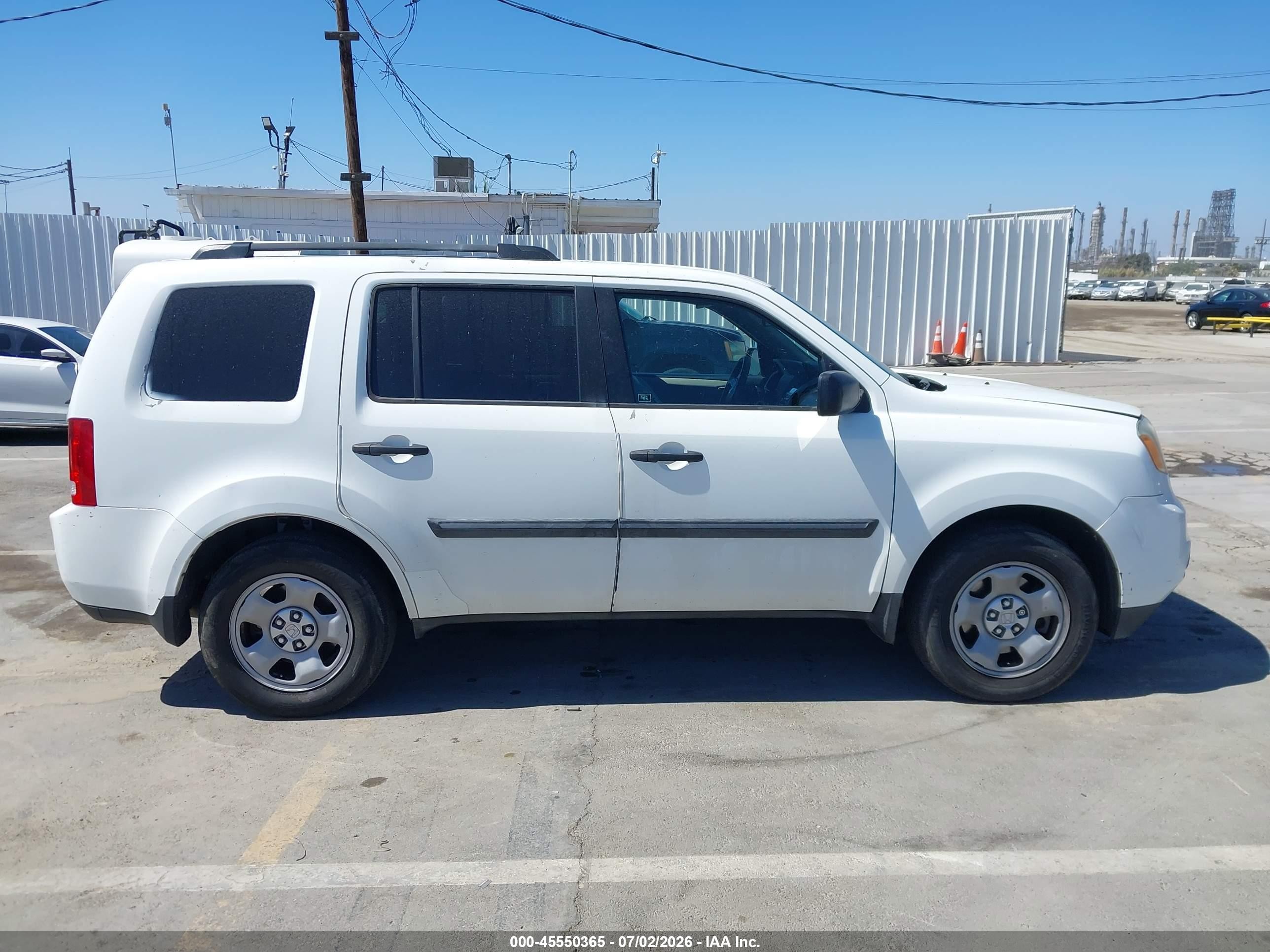 2014 Honda Pilot Lx White vin: 5FNYF3H26EB019542