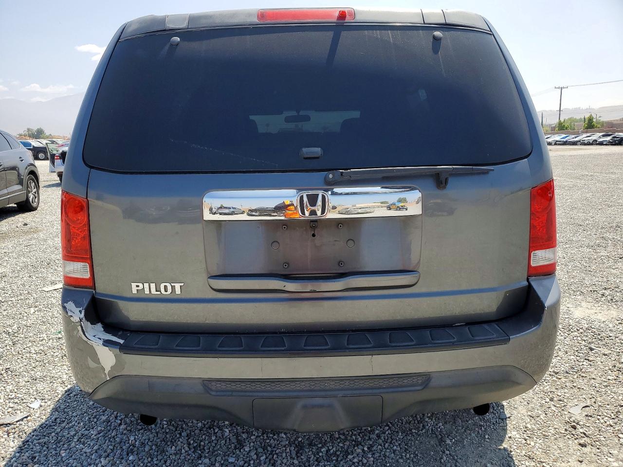 2012 Honda Pilot Lx Charcoal vin: 5FNYF3H27CB032894