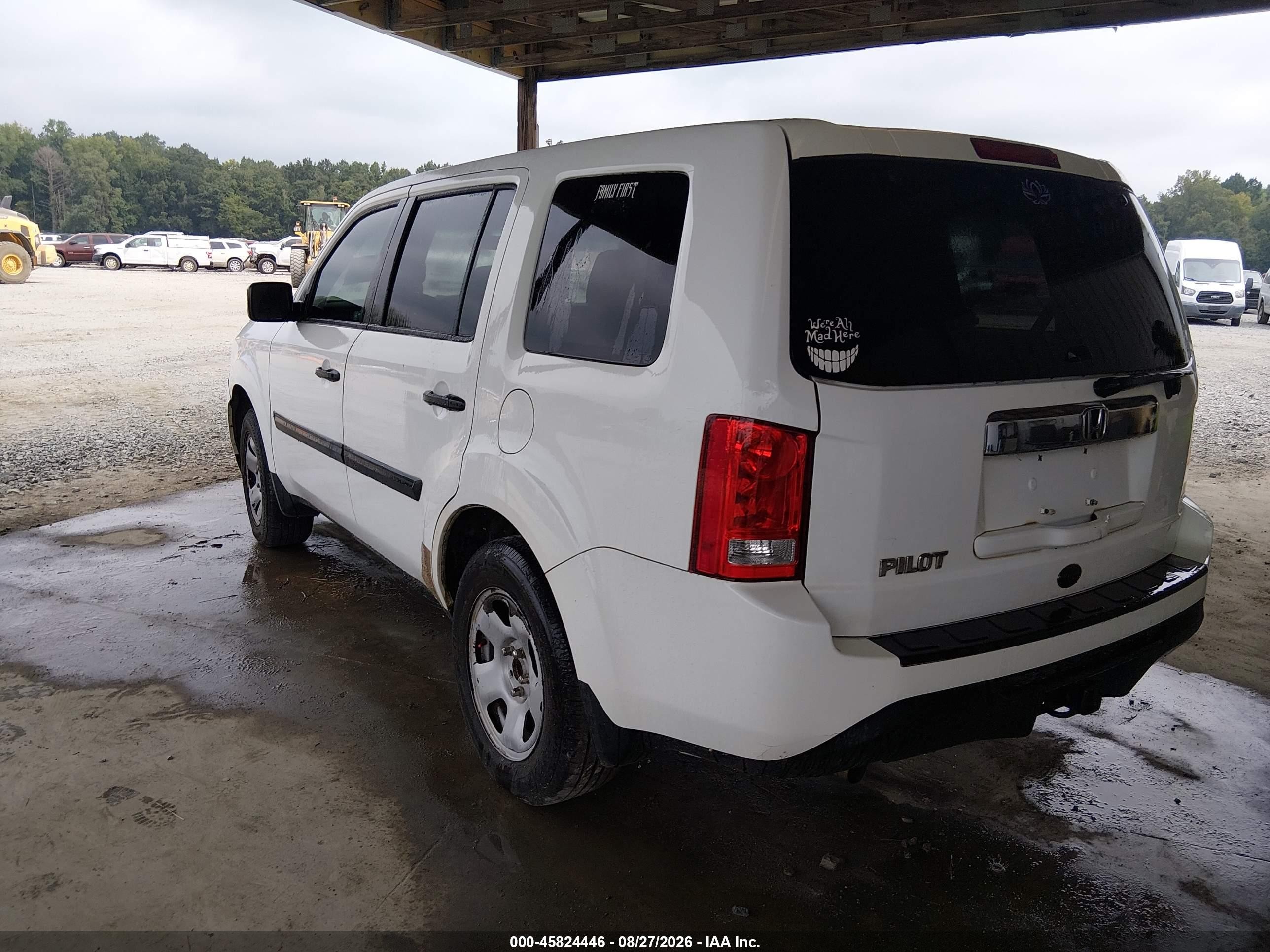 2012 Honda Pilot Lx White vin: 5FNYF3H27CB035147