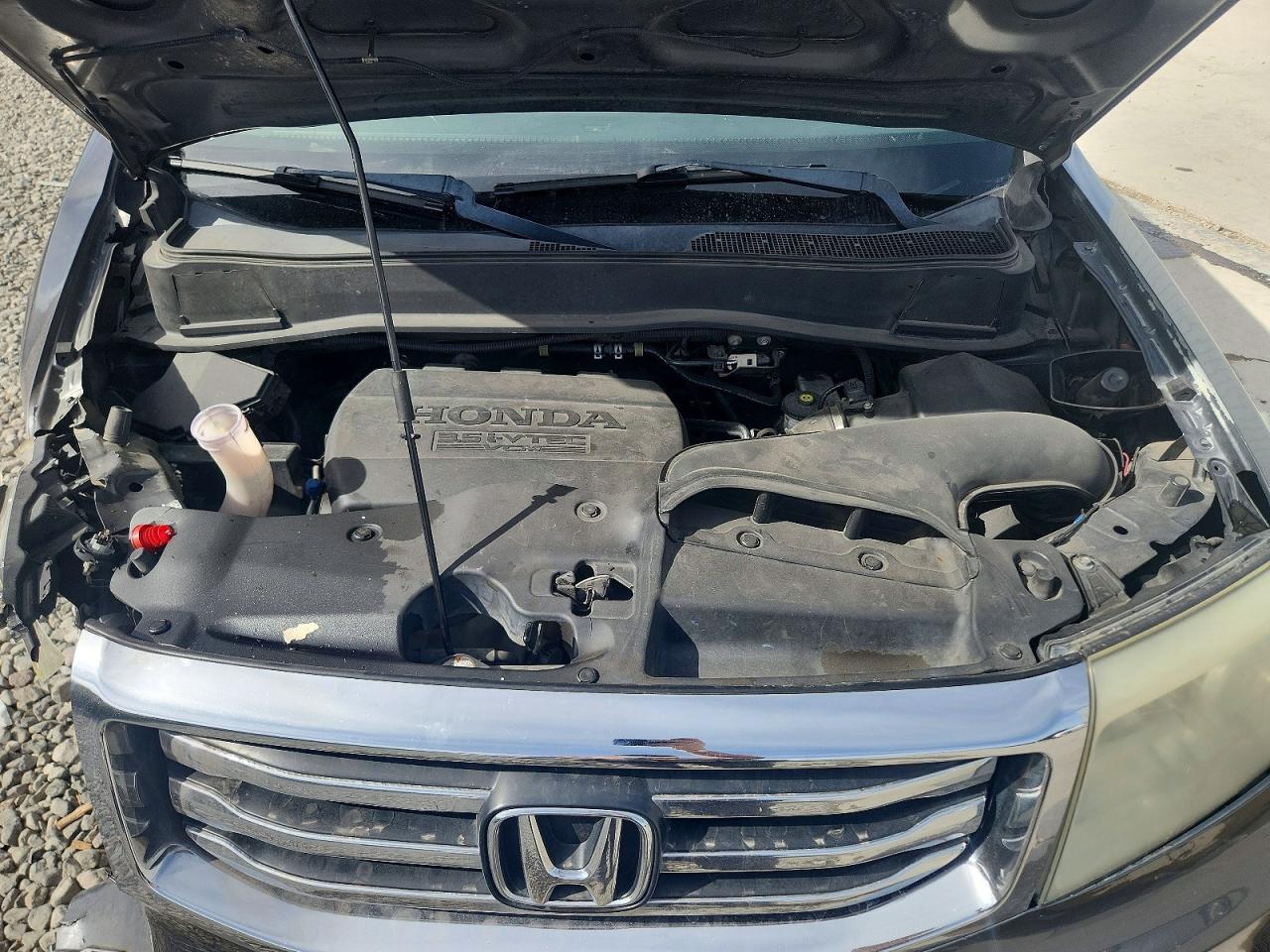 2013 Honda Pilot Lx Gray vin: 5FNYF3H27DB029365