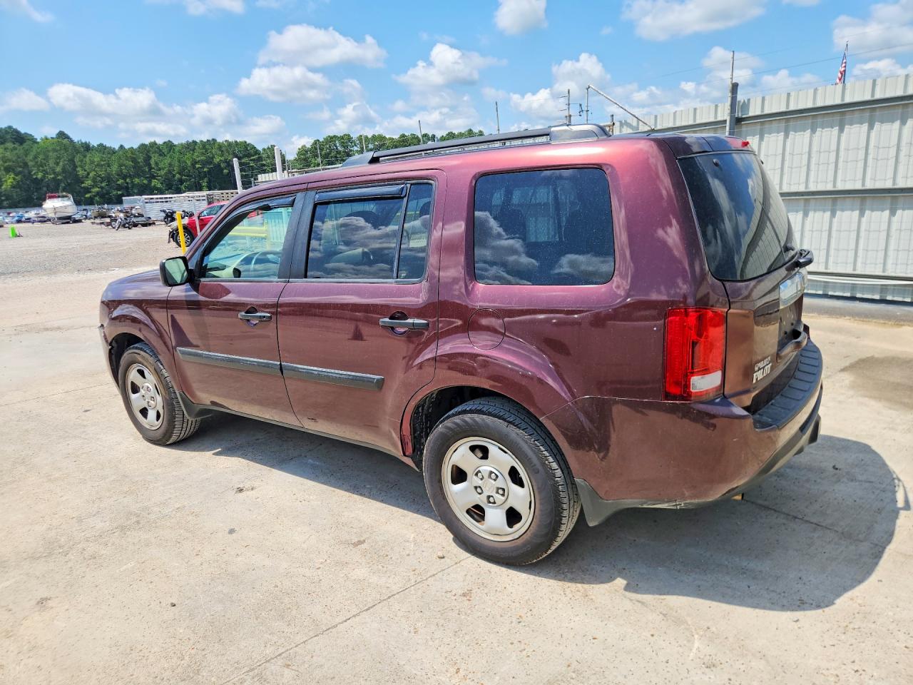 2013 Honda Pilot Lx Burgundy vin: 5FNYF3H28DB002000