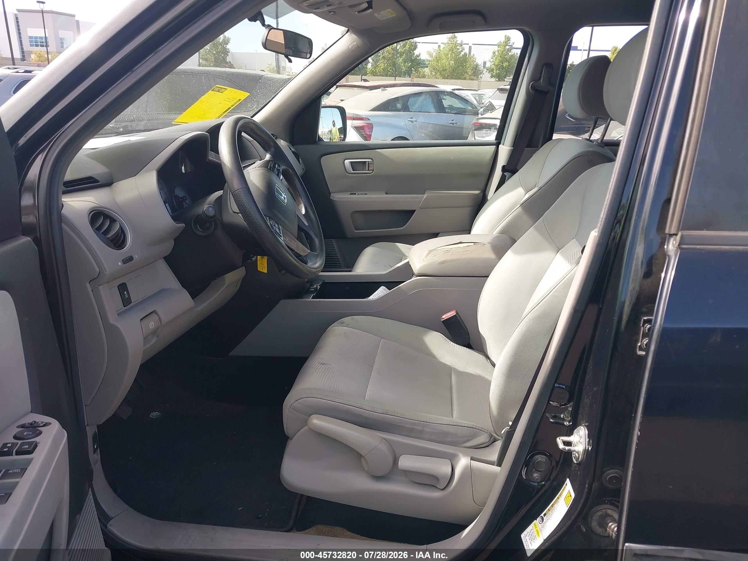 2013 Honda Pilot Lx Черный vin: 5FNYF3H28DB036809