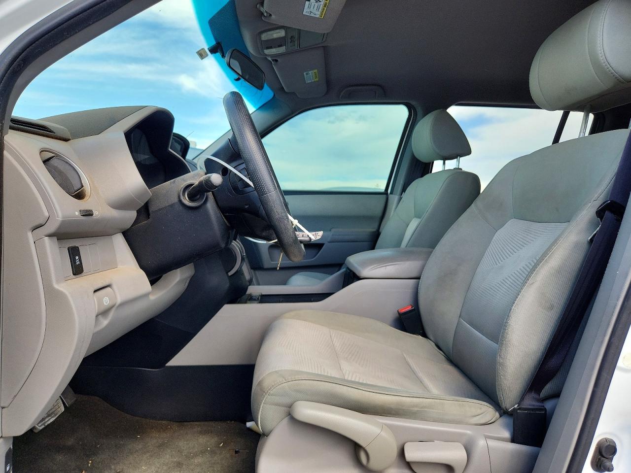 2015 Honda Pilot Lx White vin: 5FNYF3H28FB020855