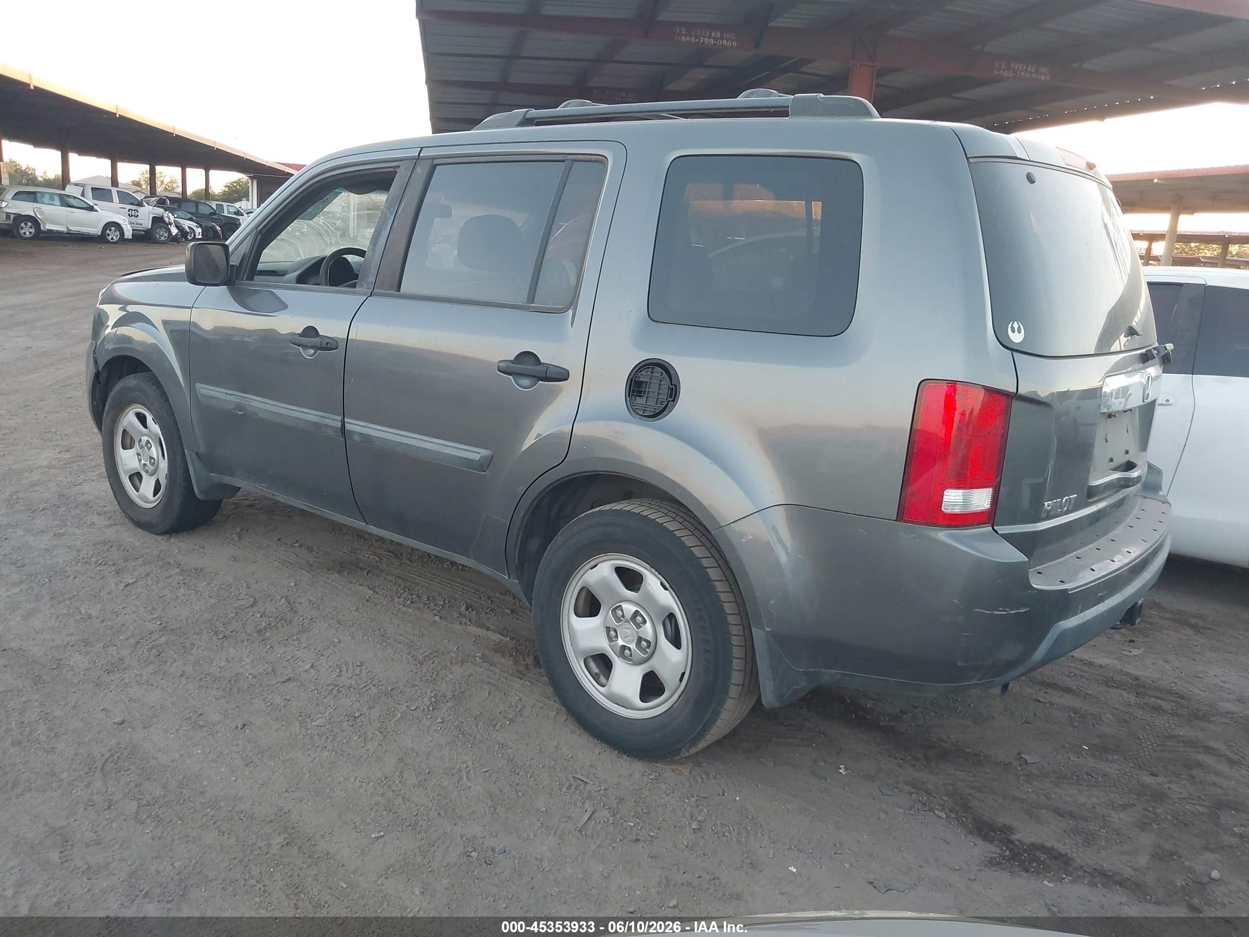 2011 Honda Pilot Lx Серый vin: 5FNYF3H29BB030160