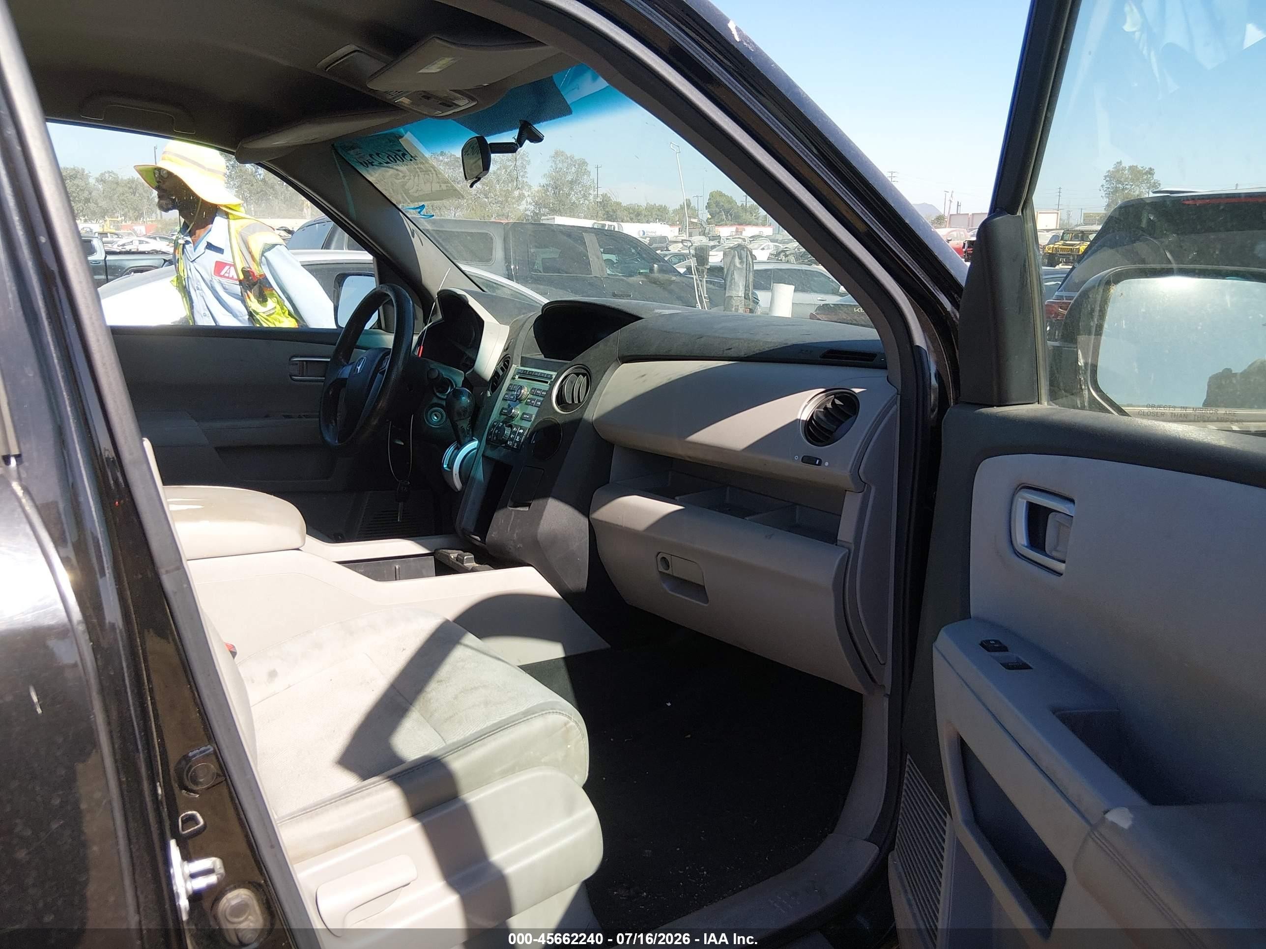2011 Honda Pilot Lx Black vin: 5FNYF3H29BB038274