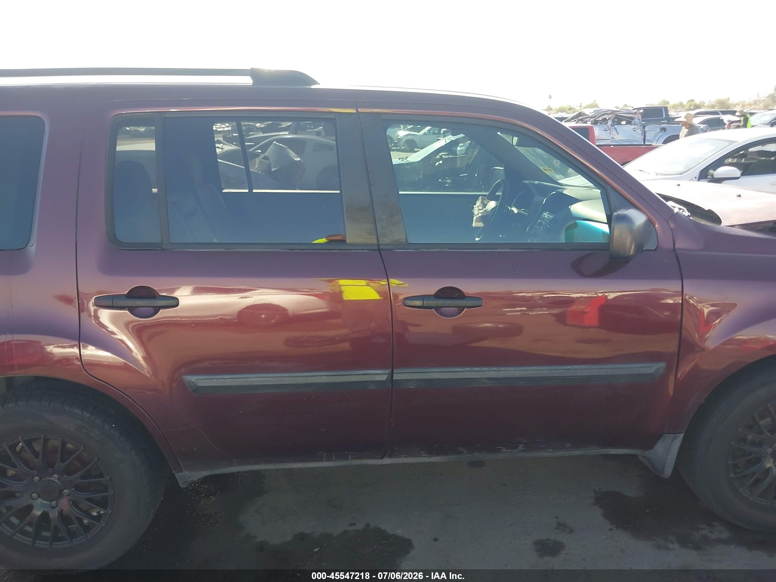 2012 Honda Pilot Lx Maroon vin: 5FNYF3H29CB029656